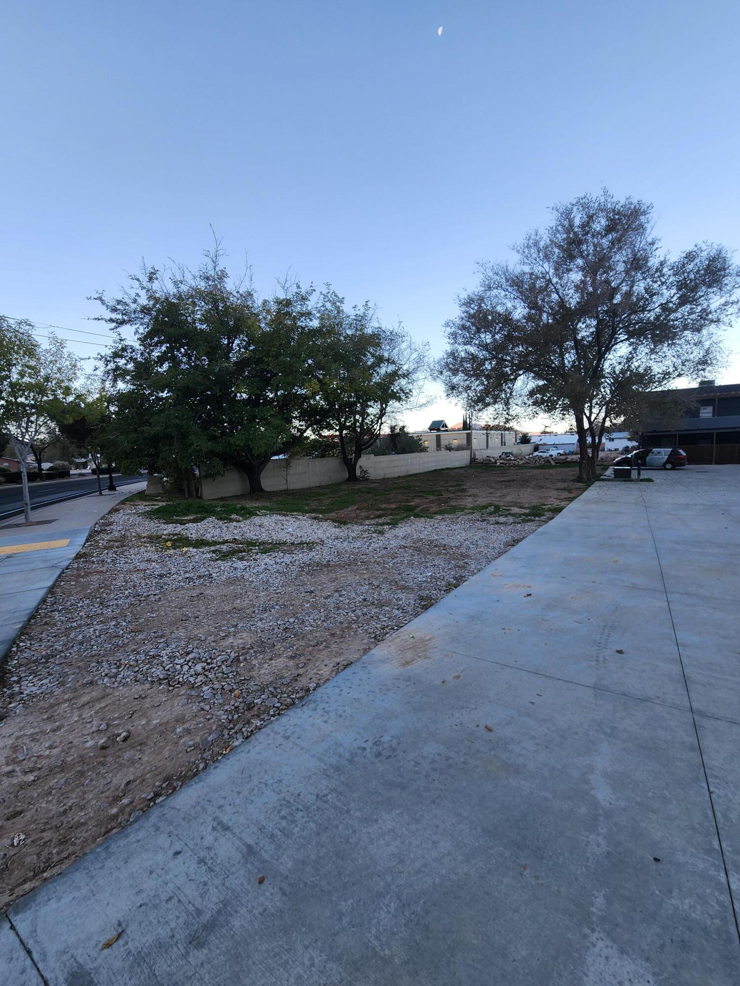 HURRICANE TOWNSITE - Land