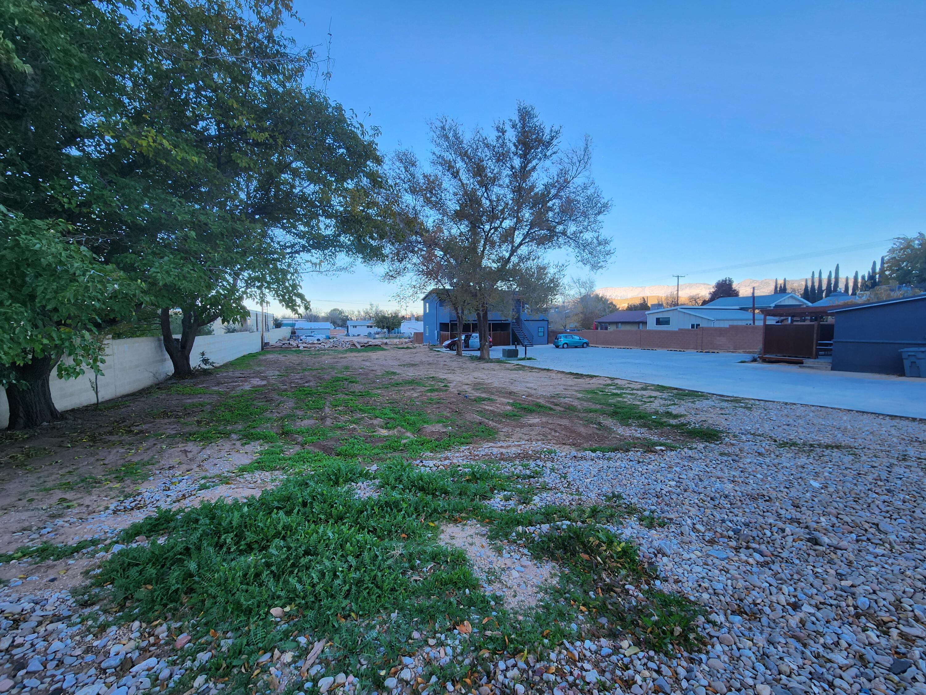 HURRICANE TOWNSITE - Land