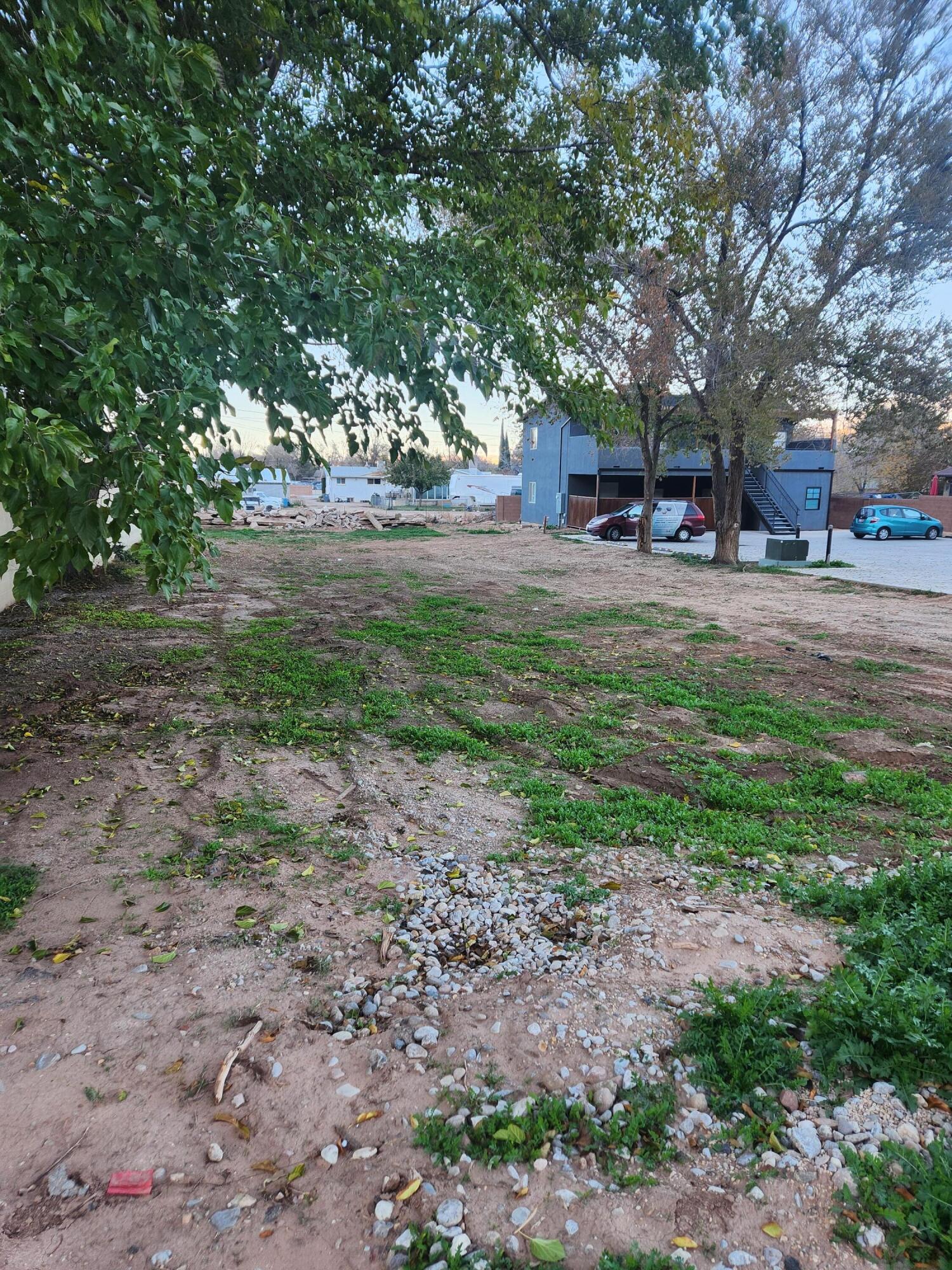 HURRICANE TOWNSITE - Land