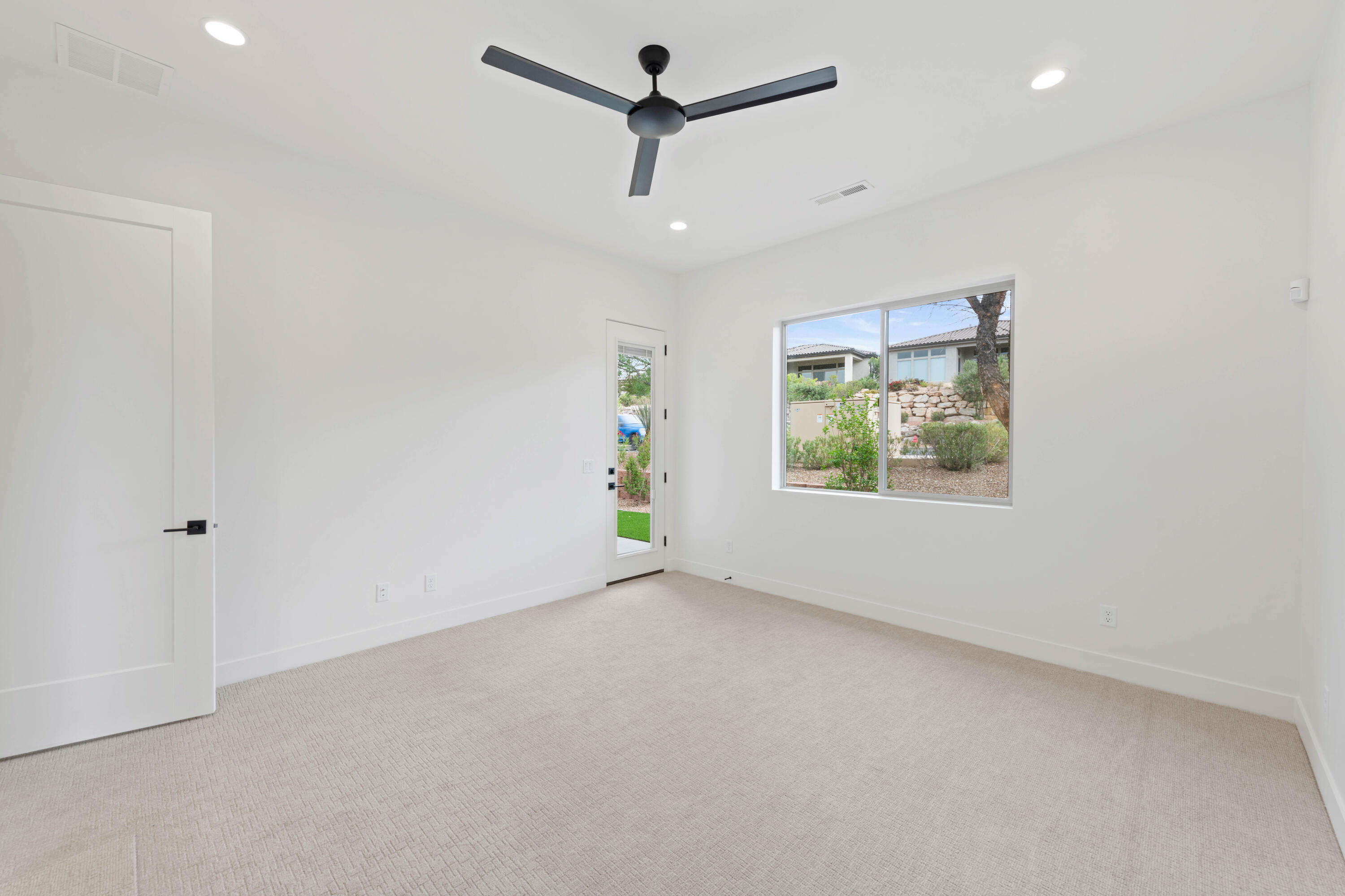 CRESCENT POINTE TOWNHOMES AT SUNBROOK - Residential