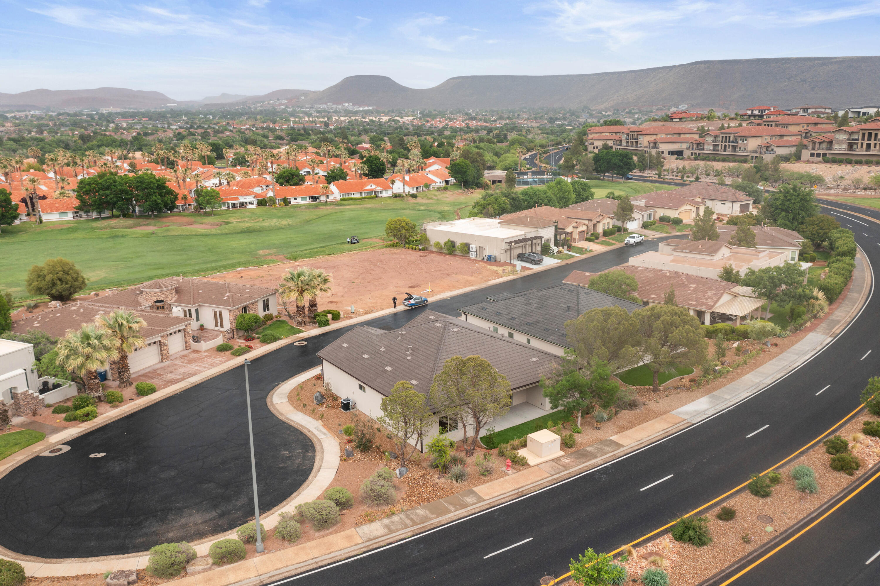 CRESCENT POINTE TOWNHOMES AT SUNBROOK - Residential