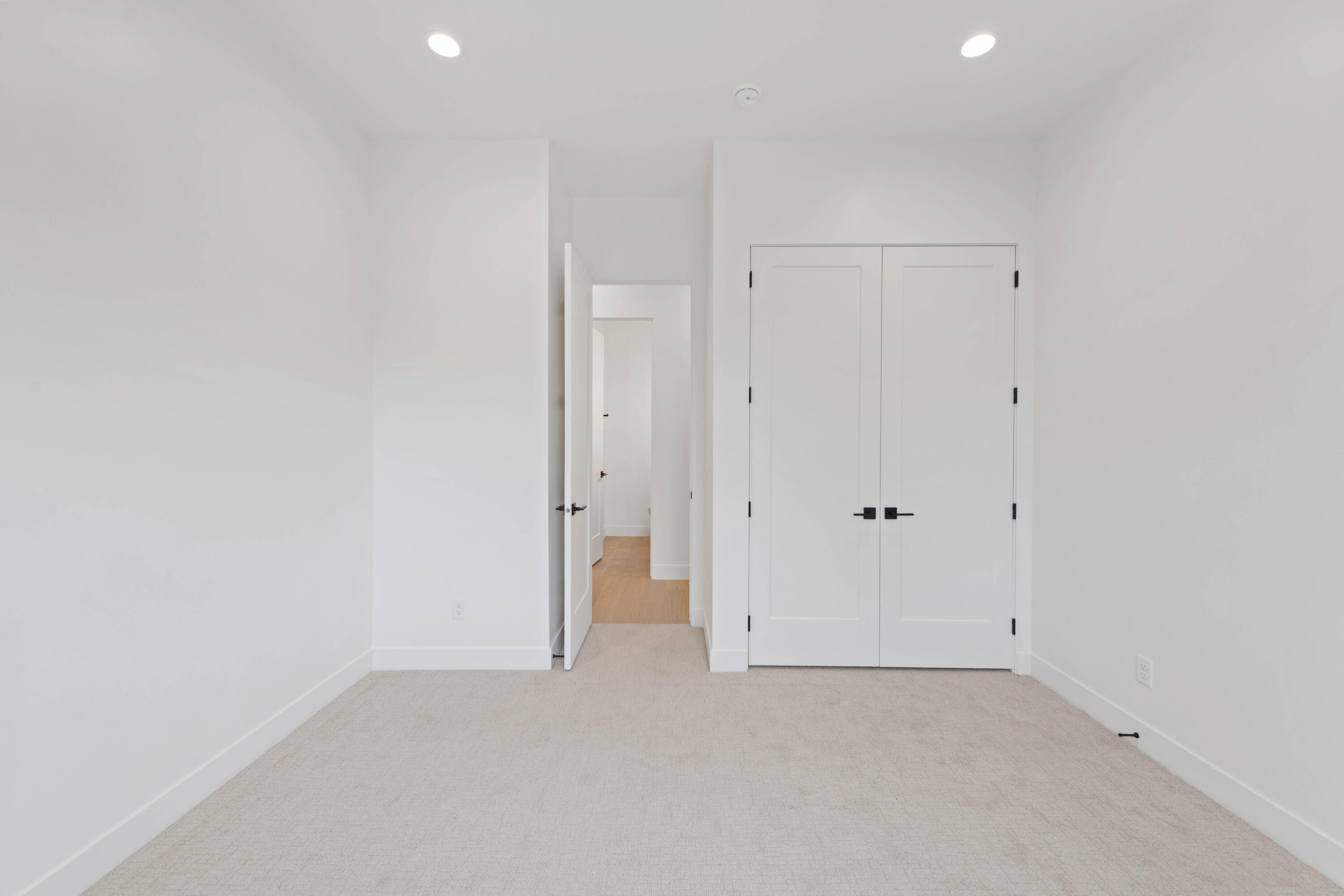 CRESCENT POINTE TOWNHOMES AT SUNBROOK - Residential