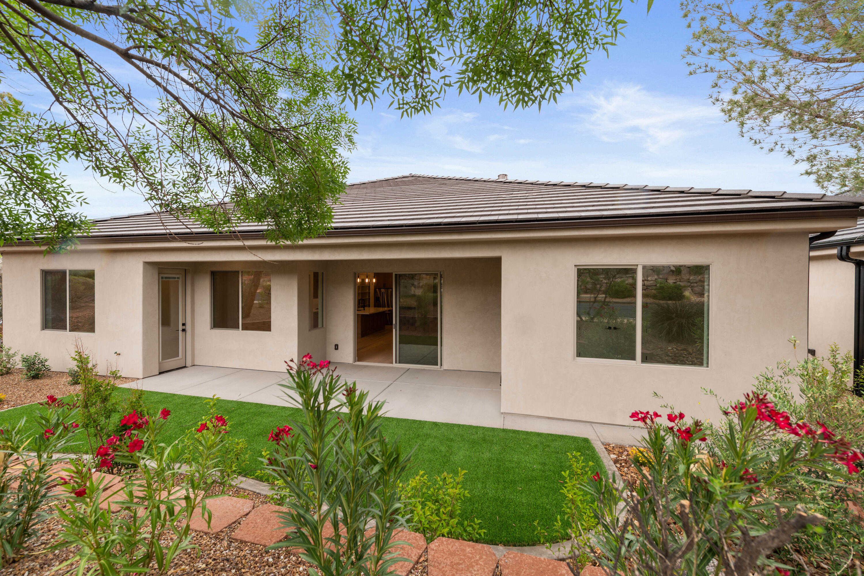 CRESCENT POINTE TOWNHOMES AT SUNBROOK - Residential