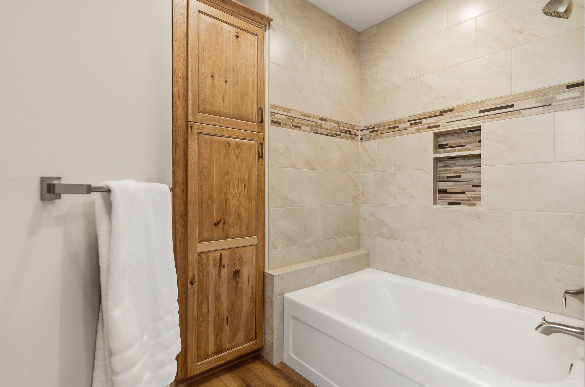 PINION HILLS - Residential