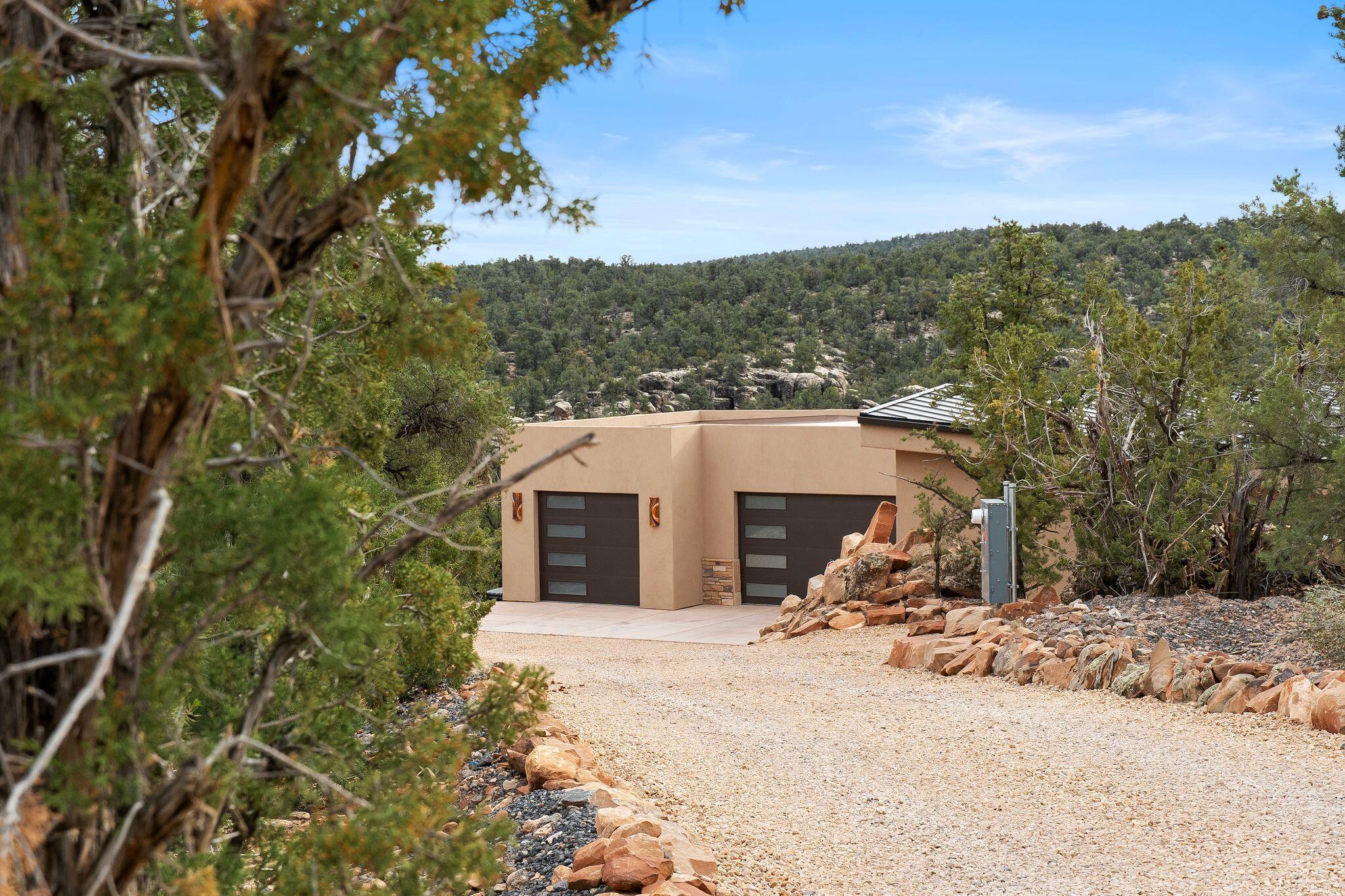 PINION HILLS - Residential