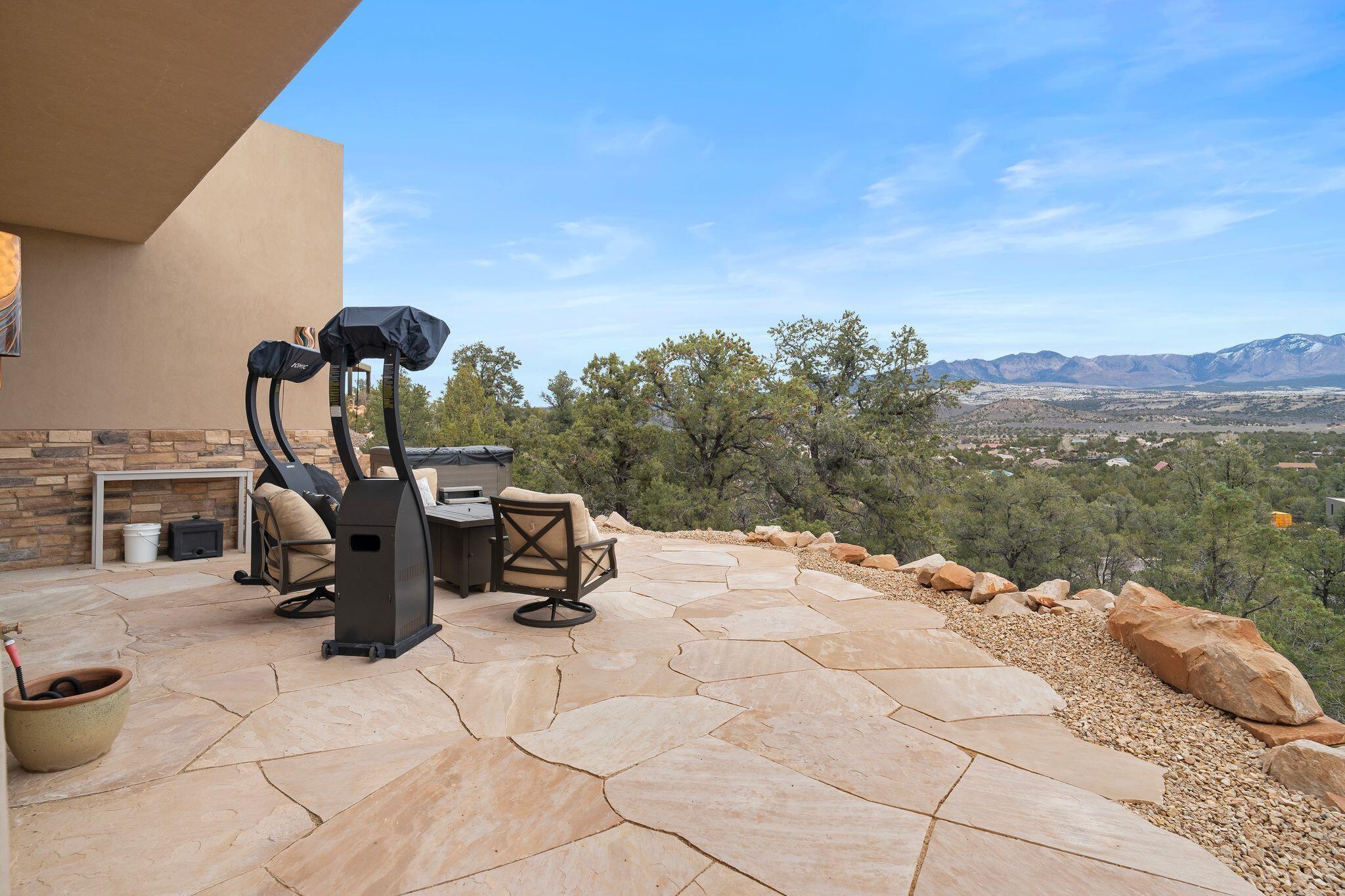 PINION HILLS - Residential