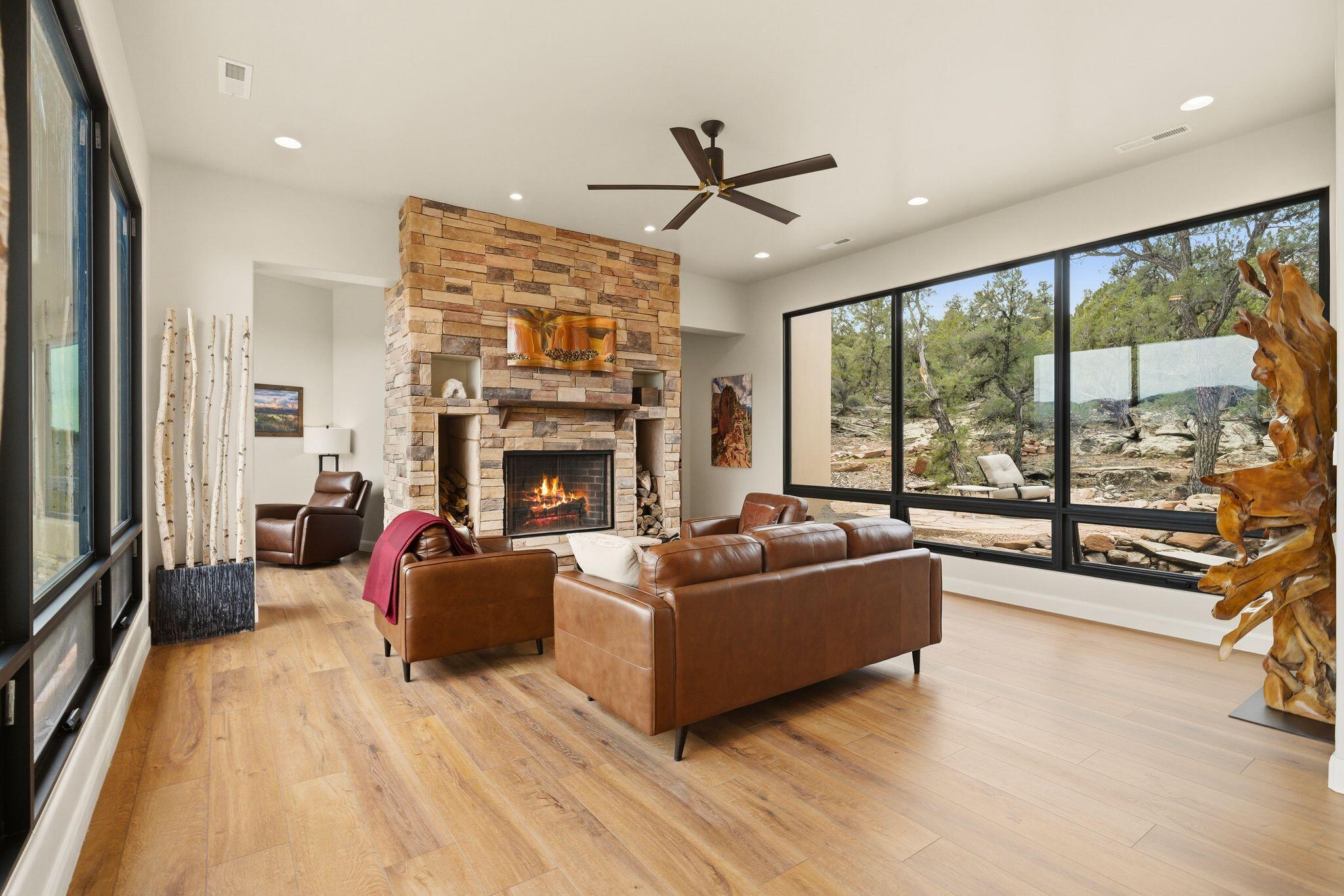 PINION HILLS - Residential