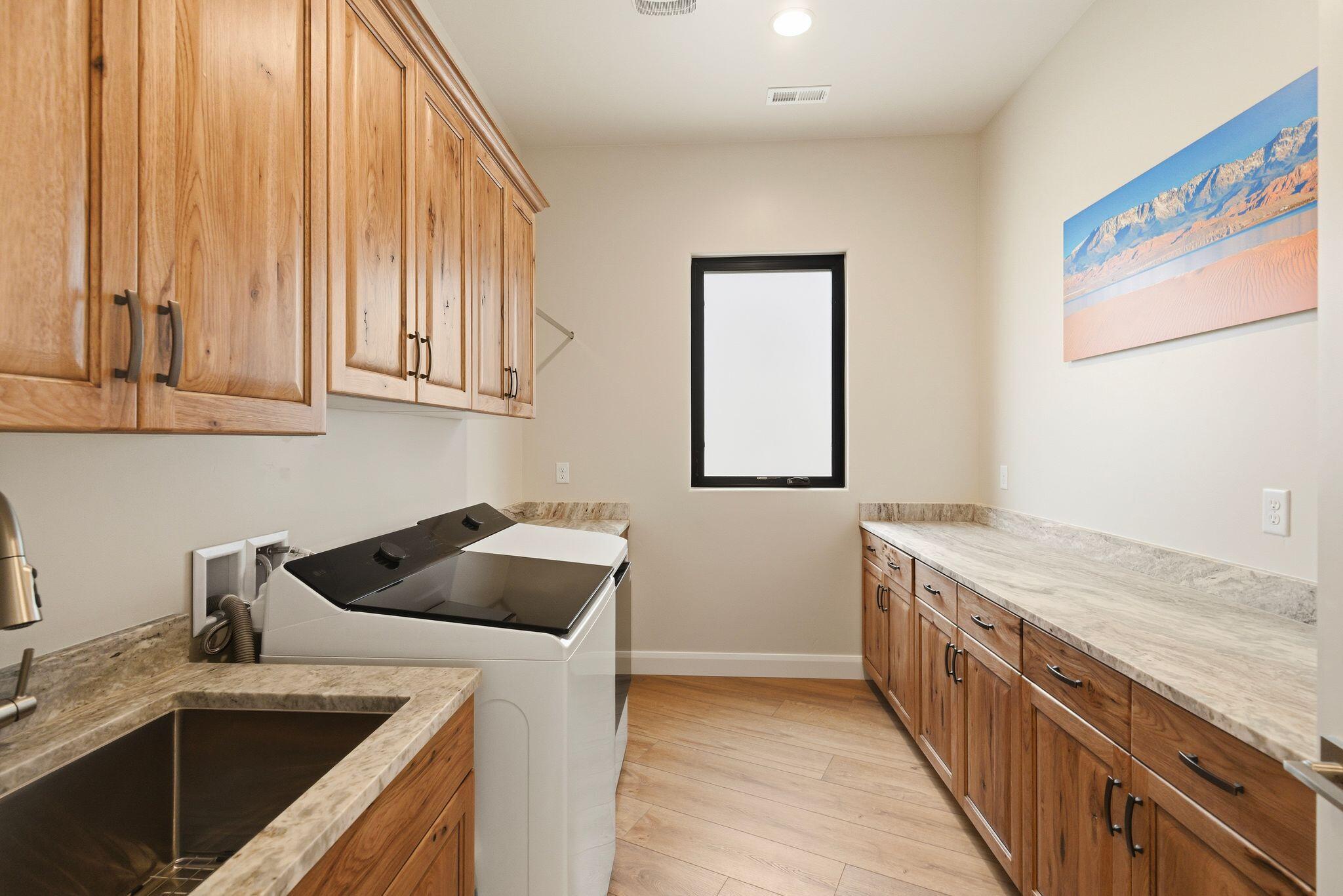 PINION HILLS - Residential