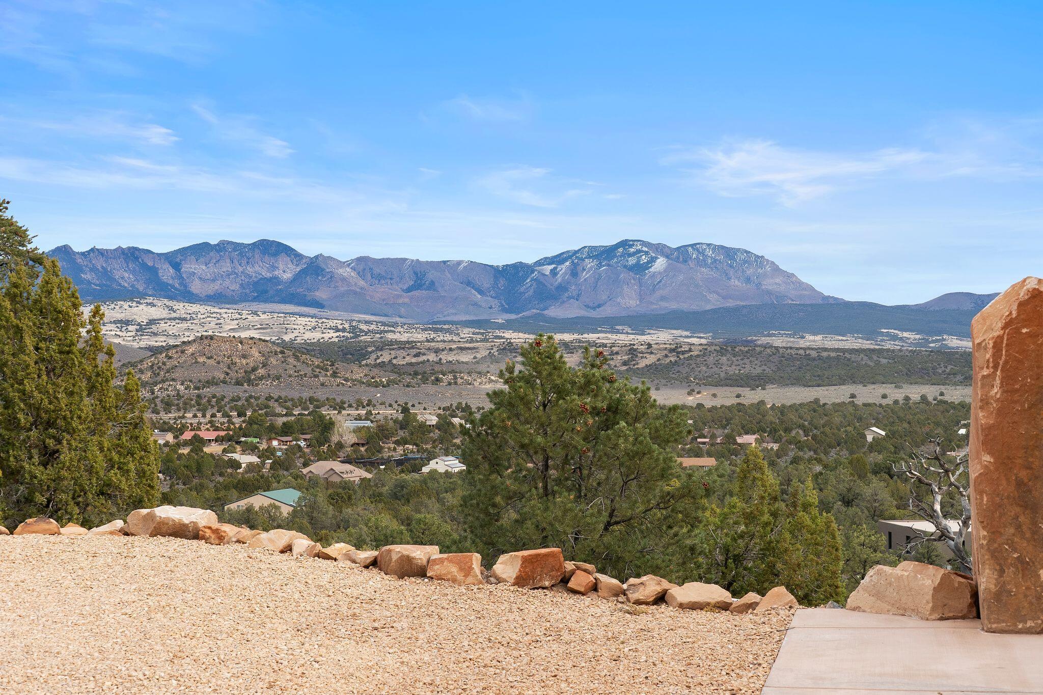 PINION HILLS - Residential