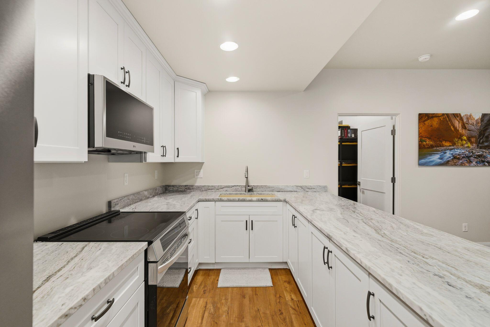 PINION HILLS - Residential