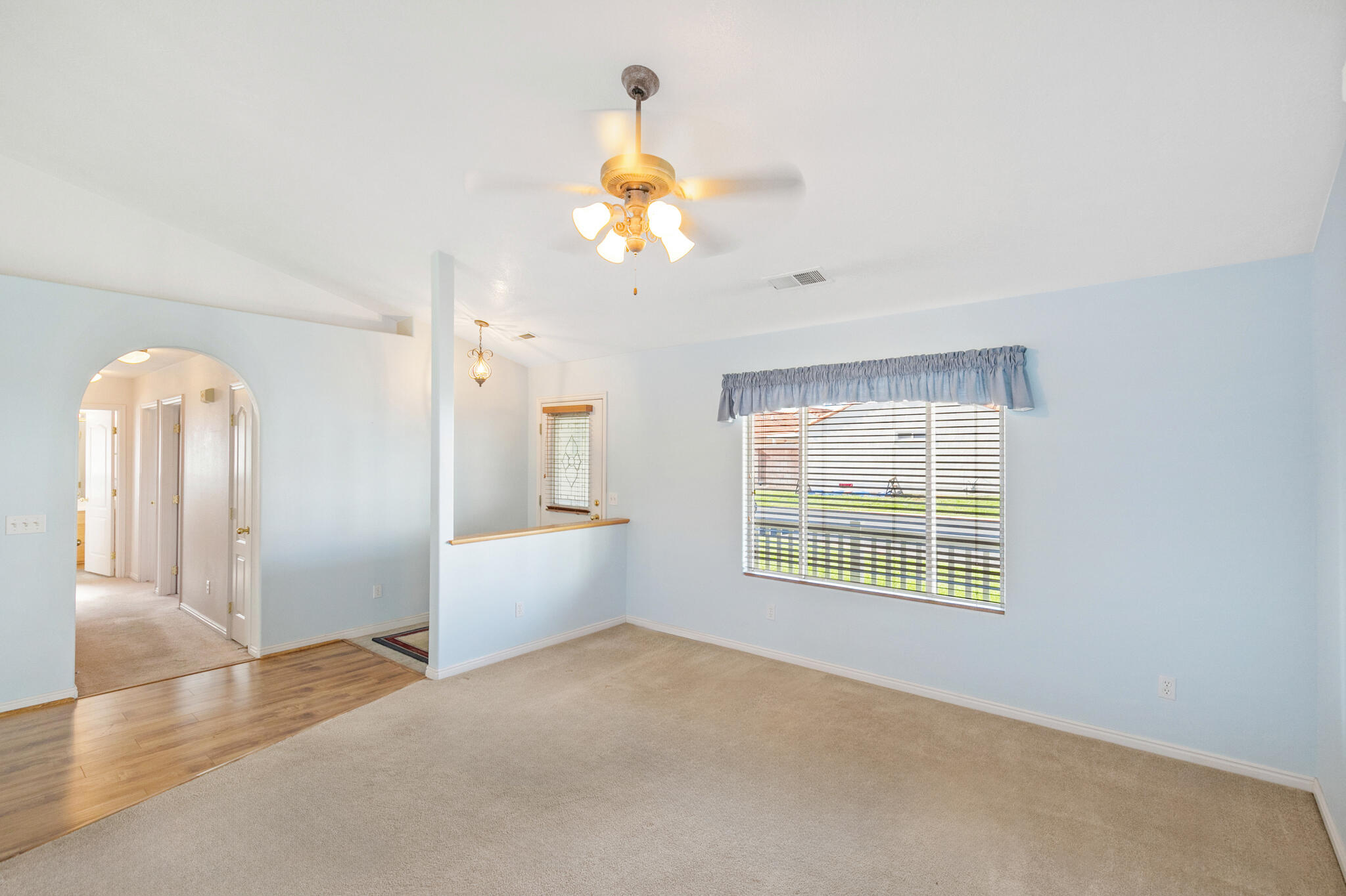 SUNCREST TOWNHOMES - Residential