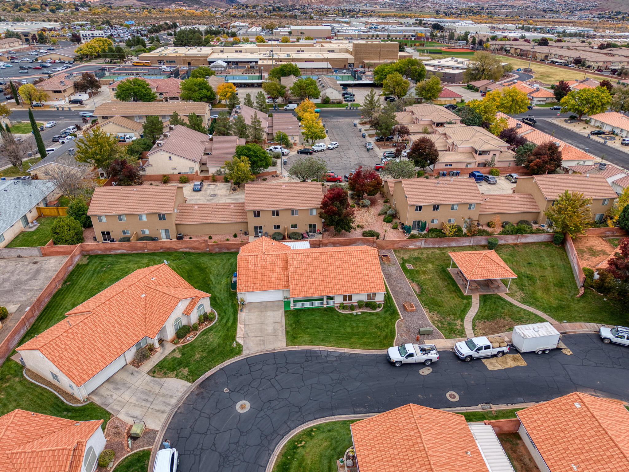 SUNCREST TOWNHOMES - Residential