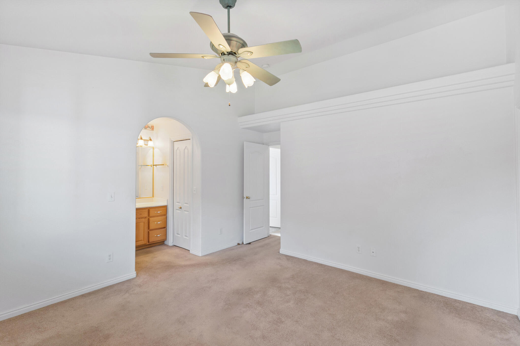 SUNCREST TOWNHOMES - Residential