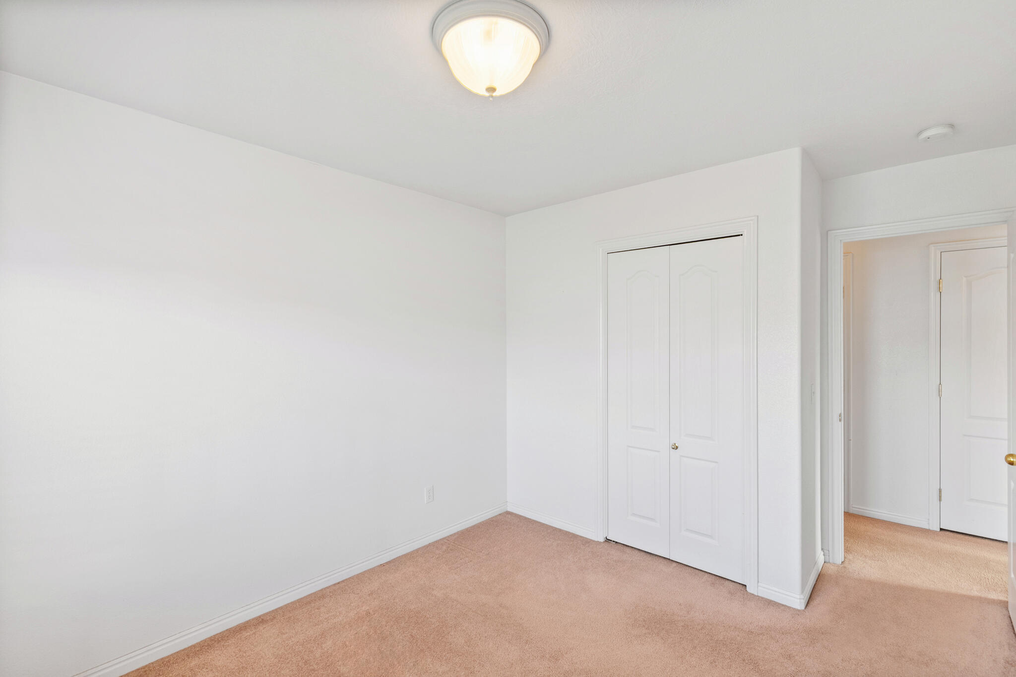 SUNCREST TOWNHOMES - Residential