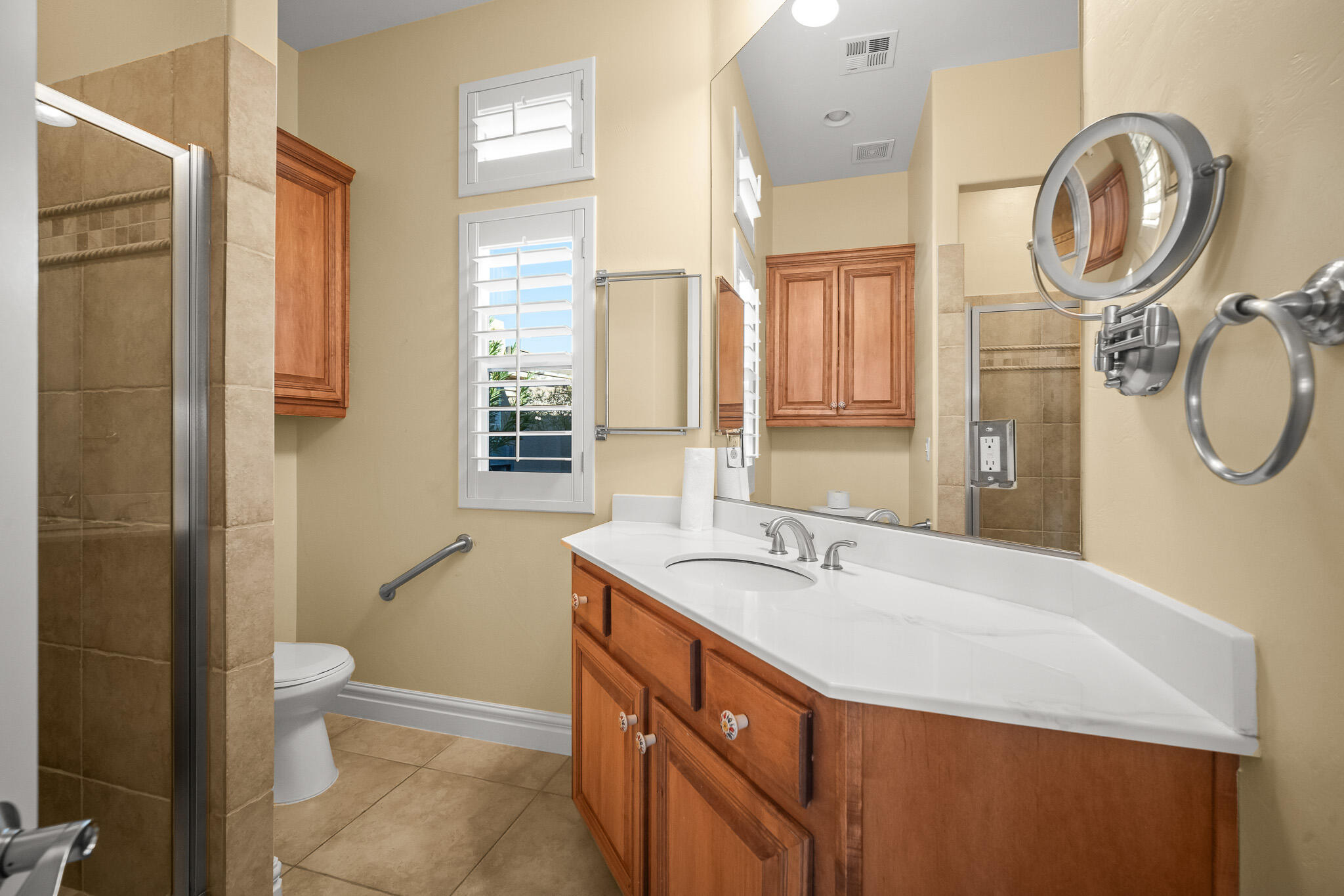 BELLSERA TOWNHOMES AT SUNBROOK - Residential