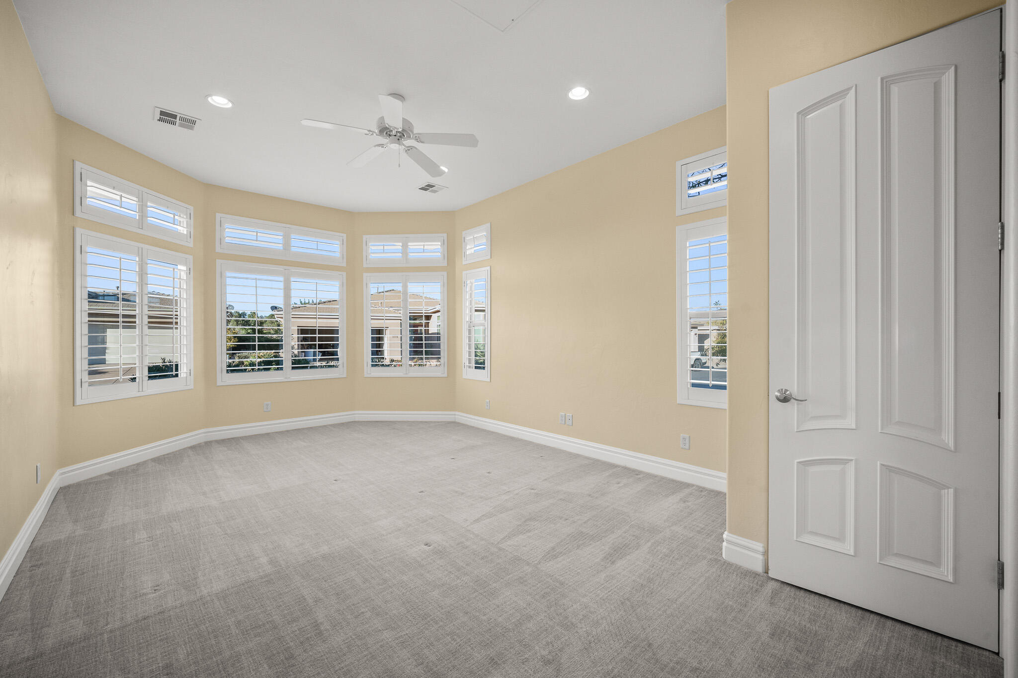 BELLSERA TOWNHOMES AT SUNBROOK - Residential