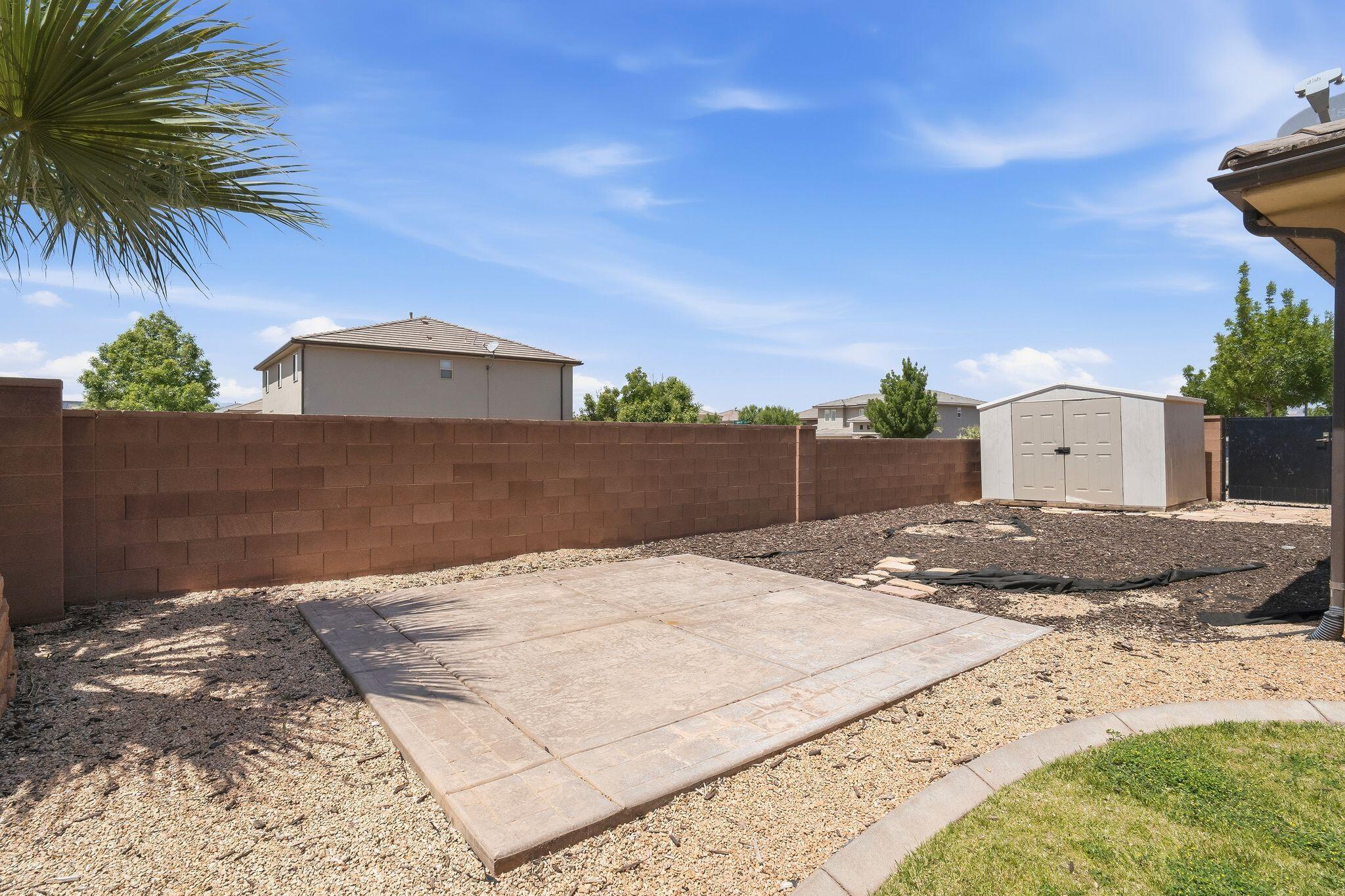 SEQUOIA ESTATES - Residential