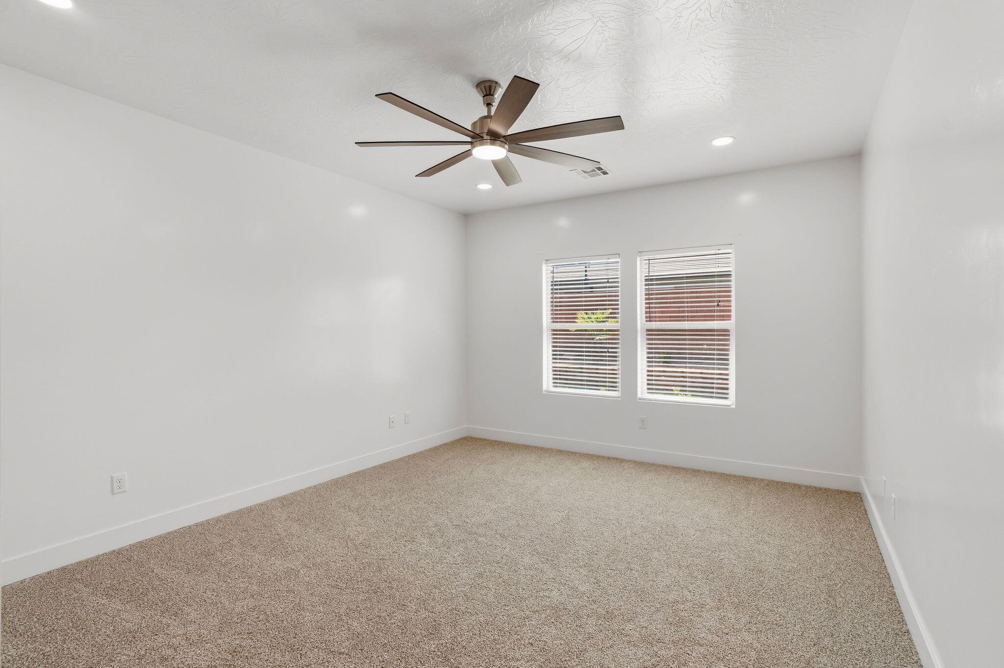 SEQUOIA ESTATES - Residential