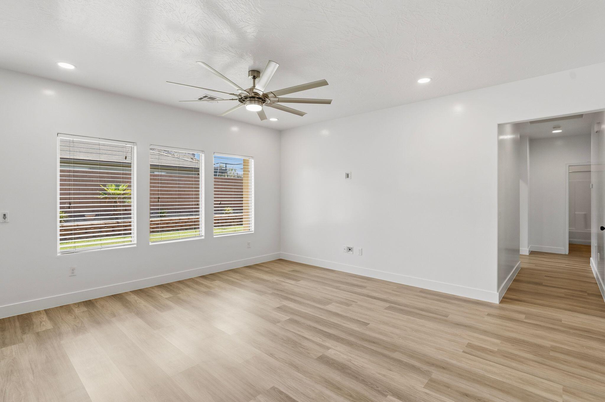 SEQUOIA ESTATES - Residential