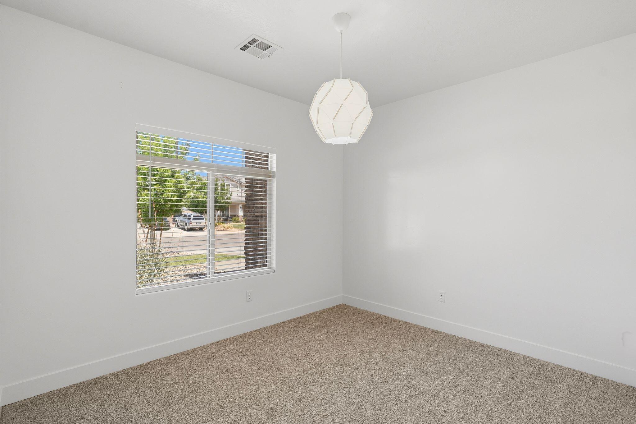SEQUOIA ESTATES - Residential