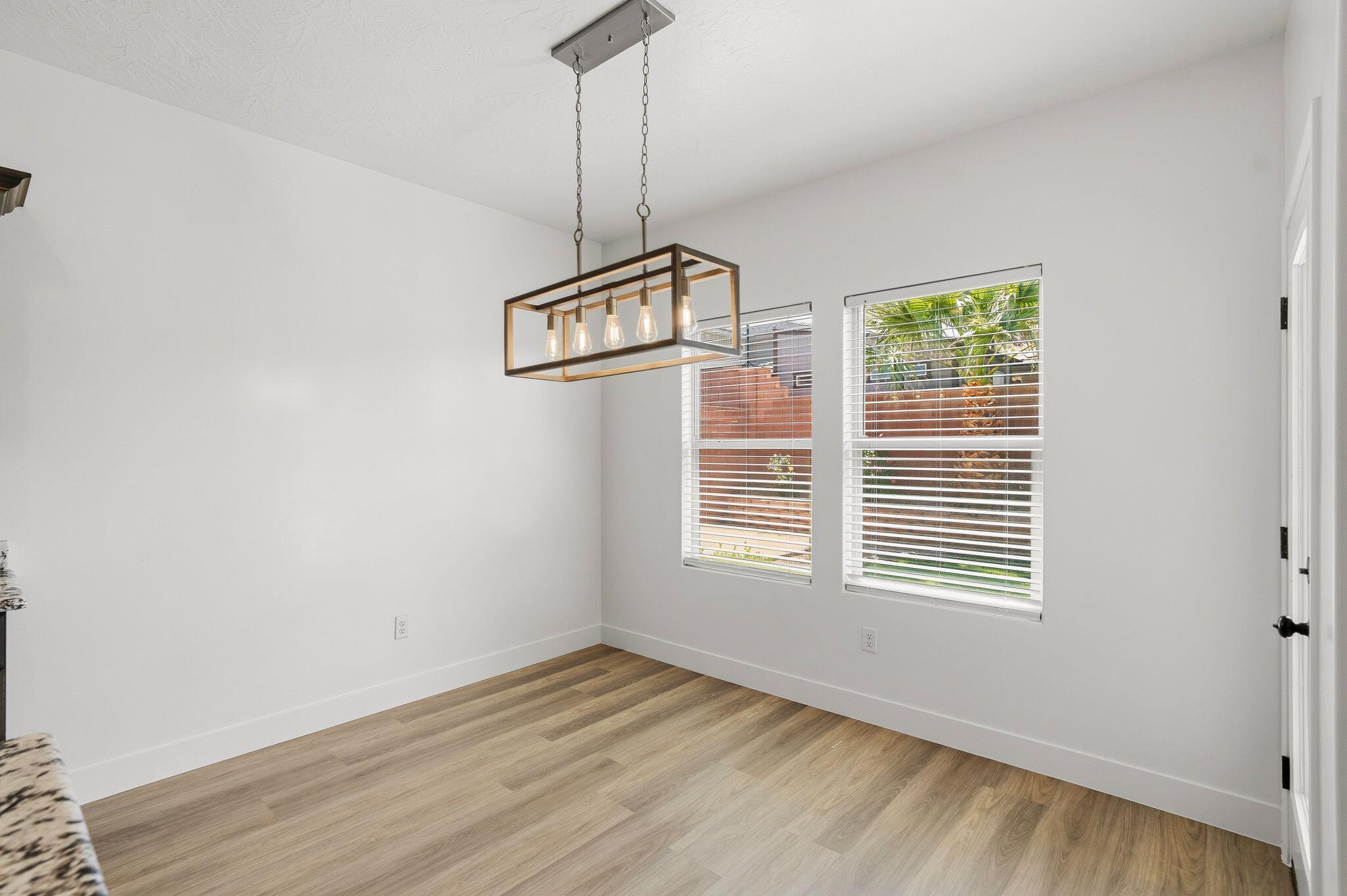 SEQUOIA ESTATES - Residential