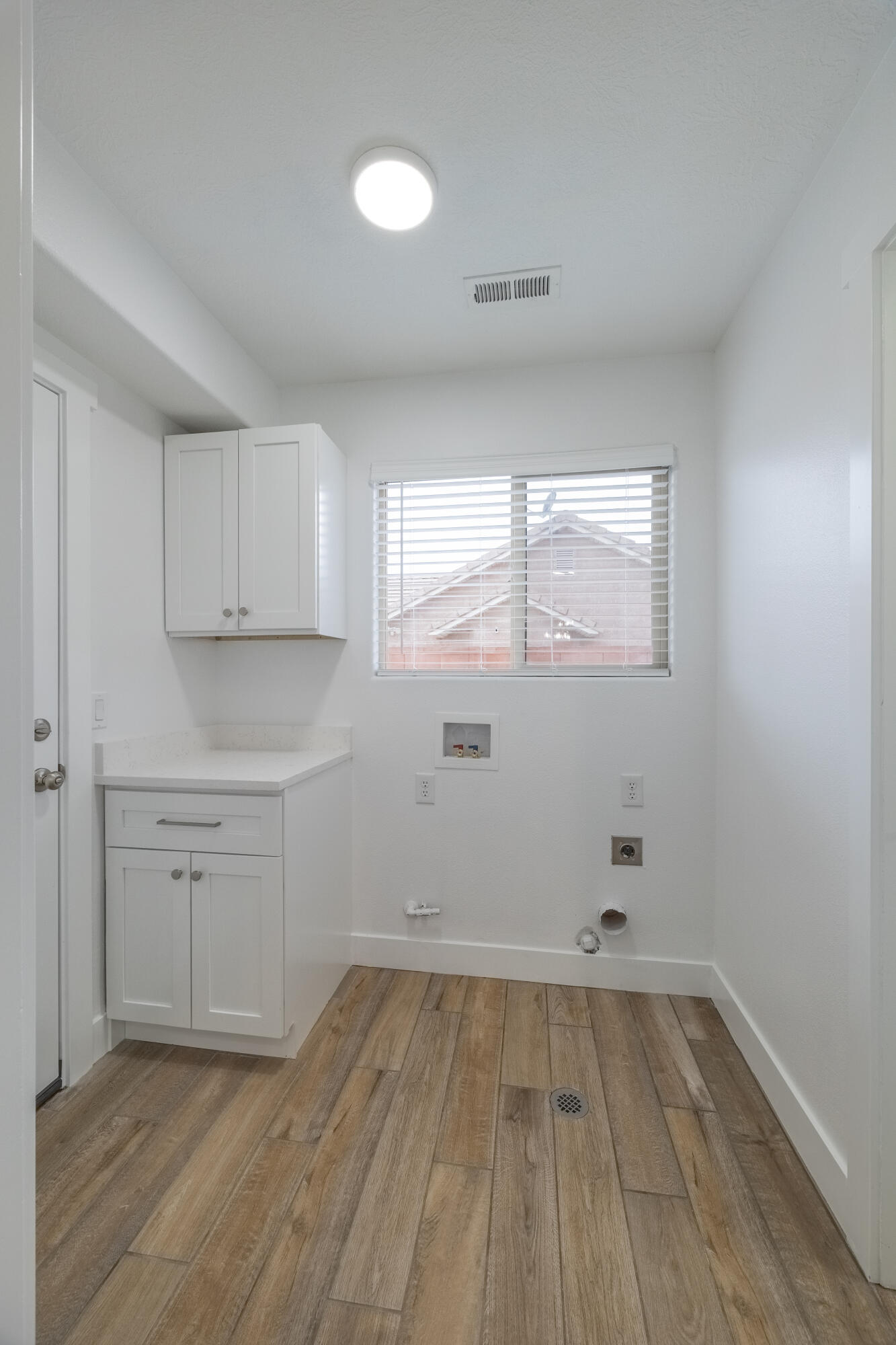 ROYAL OAKS - Residential