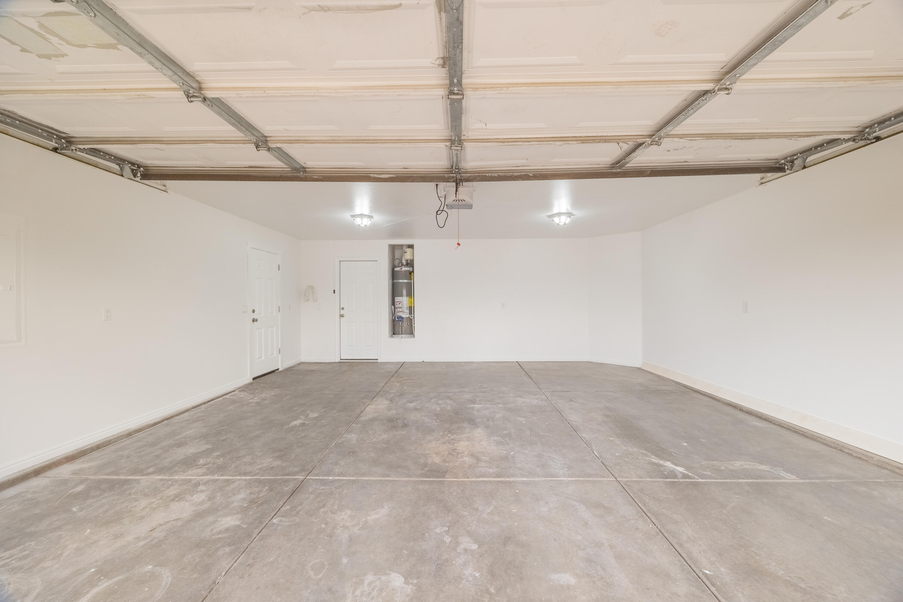 ROYAL OAKS - Residential