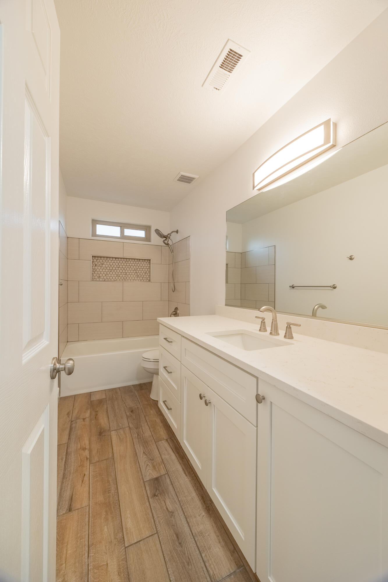 ROYAL OAKS - Residential