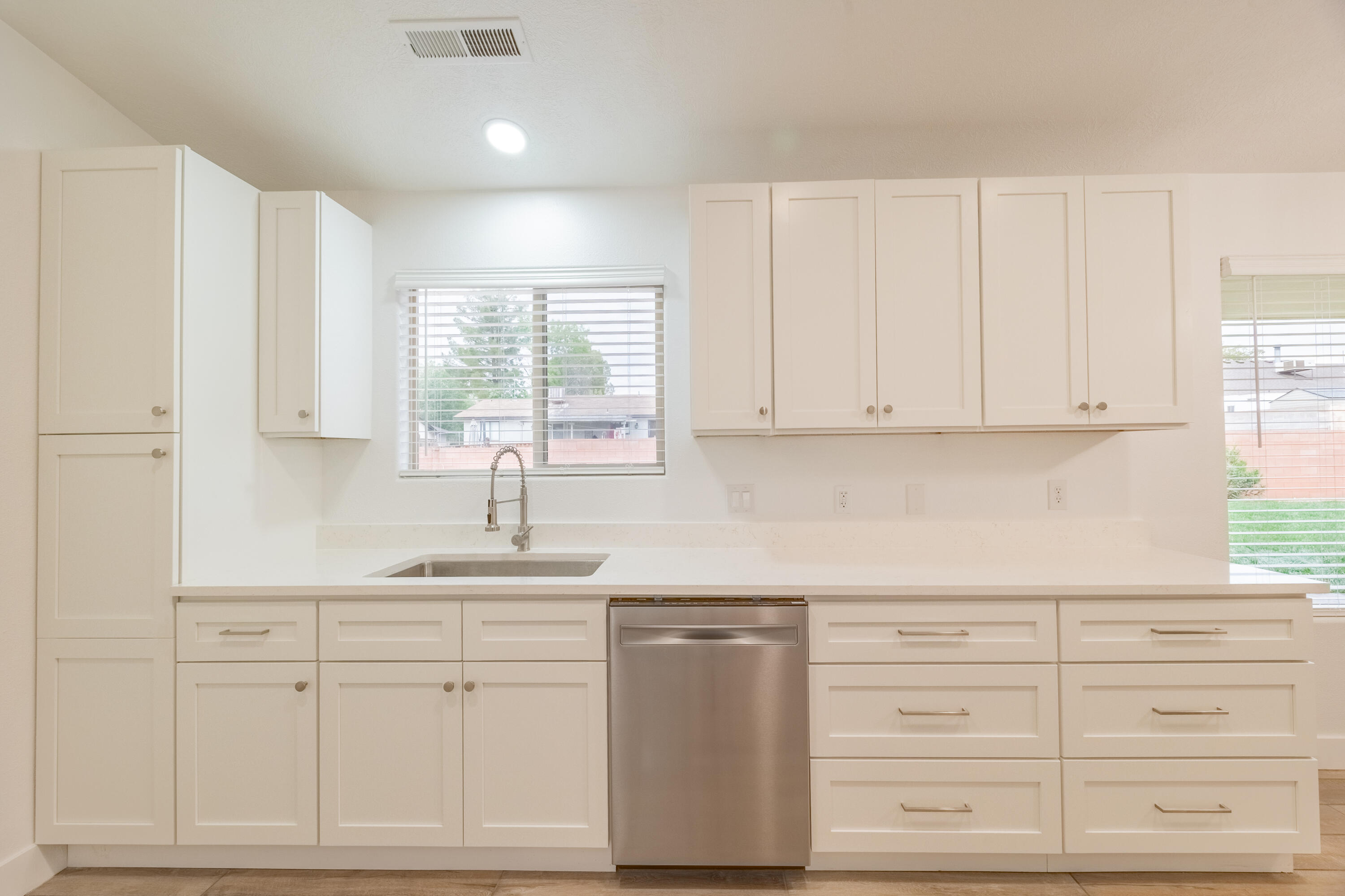 ROYAL OAKS - Residential