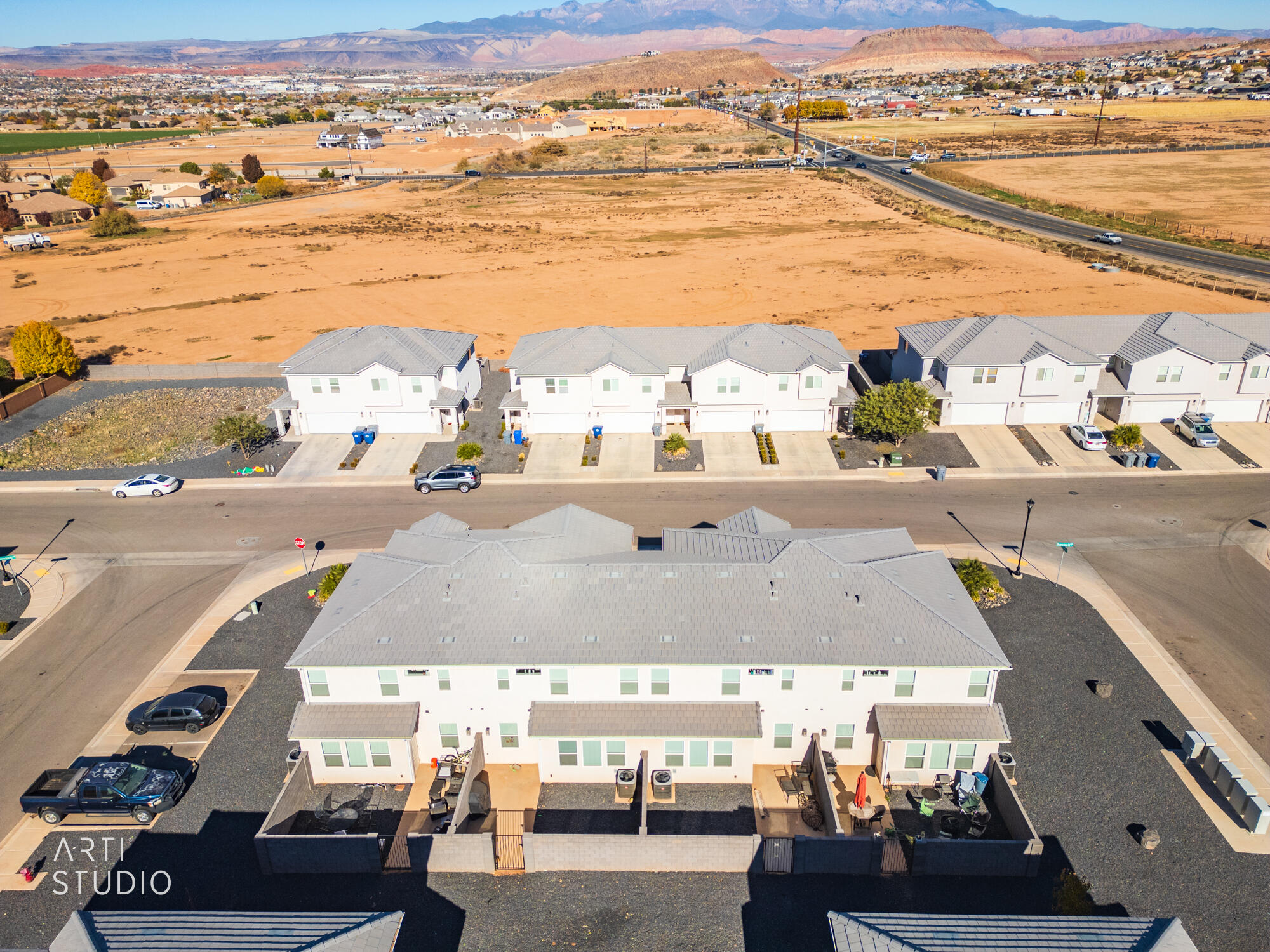 MUSTANG VALLEY TOWNHOMES - Residential Income