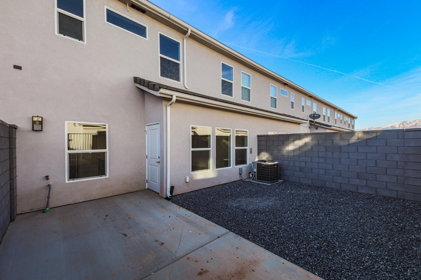 MUSTANG VALLEY TOWNHOMES - Residential Income