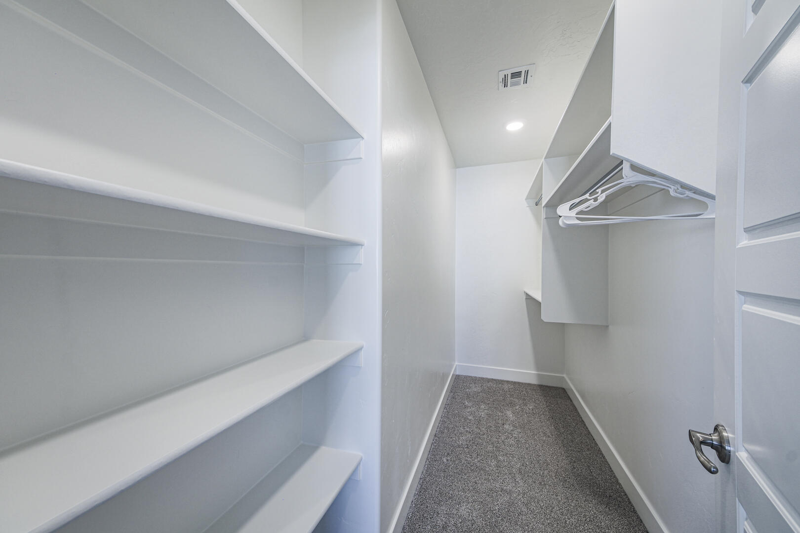 MUSTANG VALLEY TOWNHOMES - Residential Income