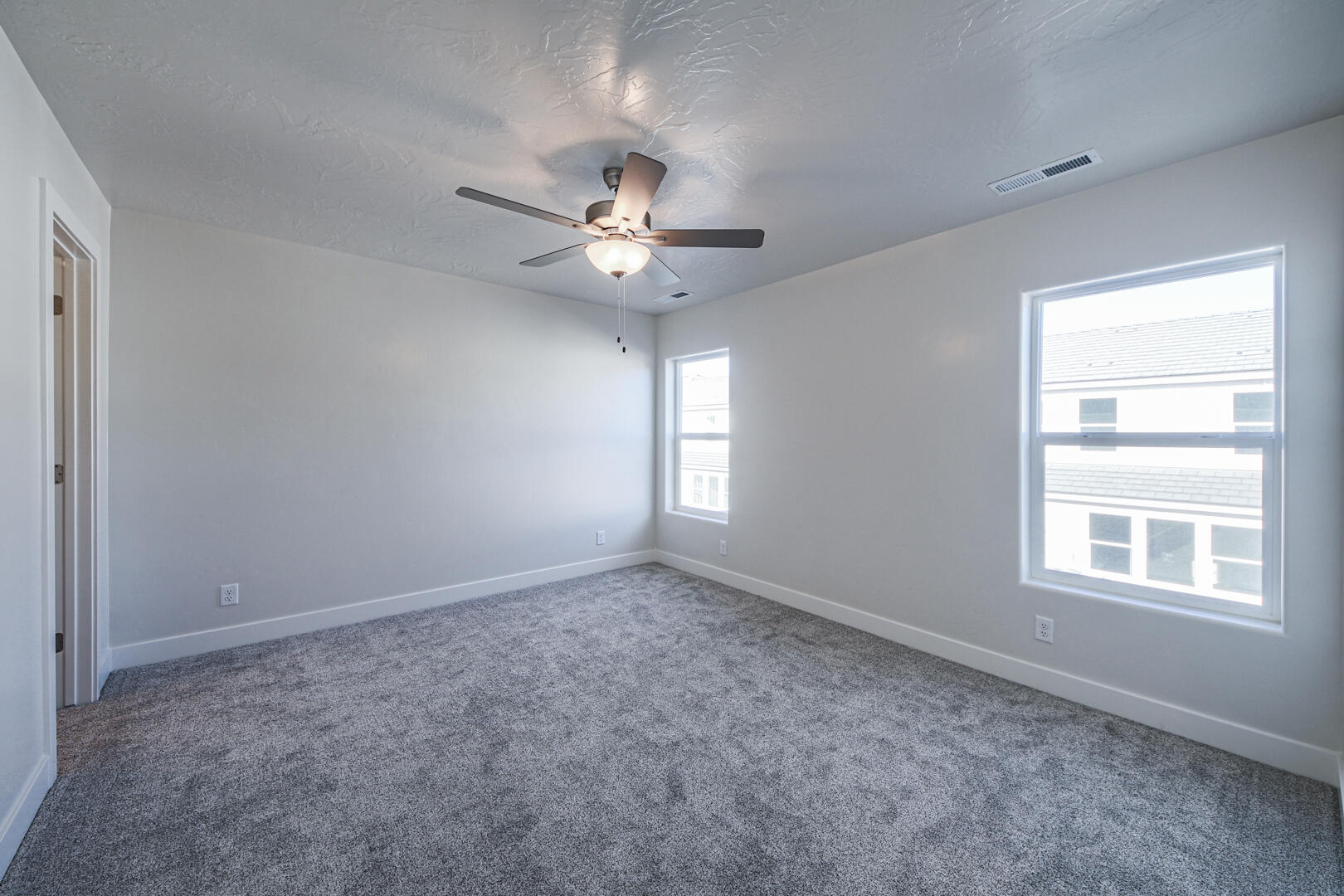 MUSTANG VALLEY TOWNHOMES - Residential Income