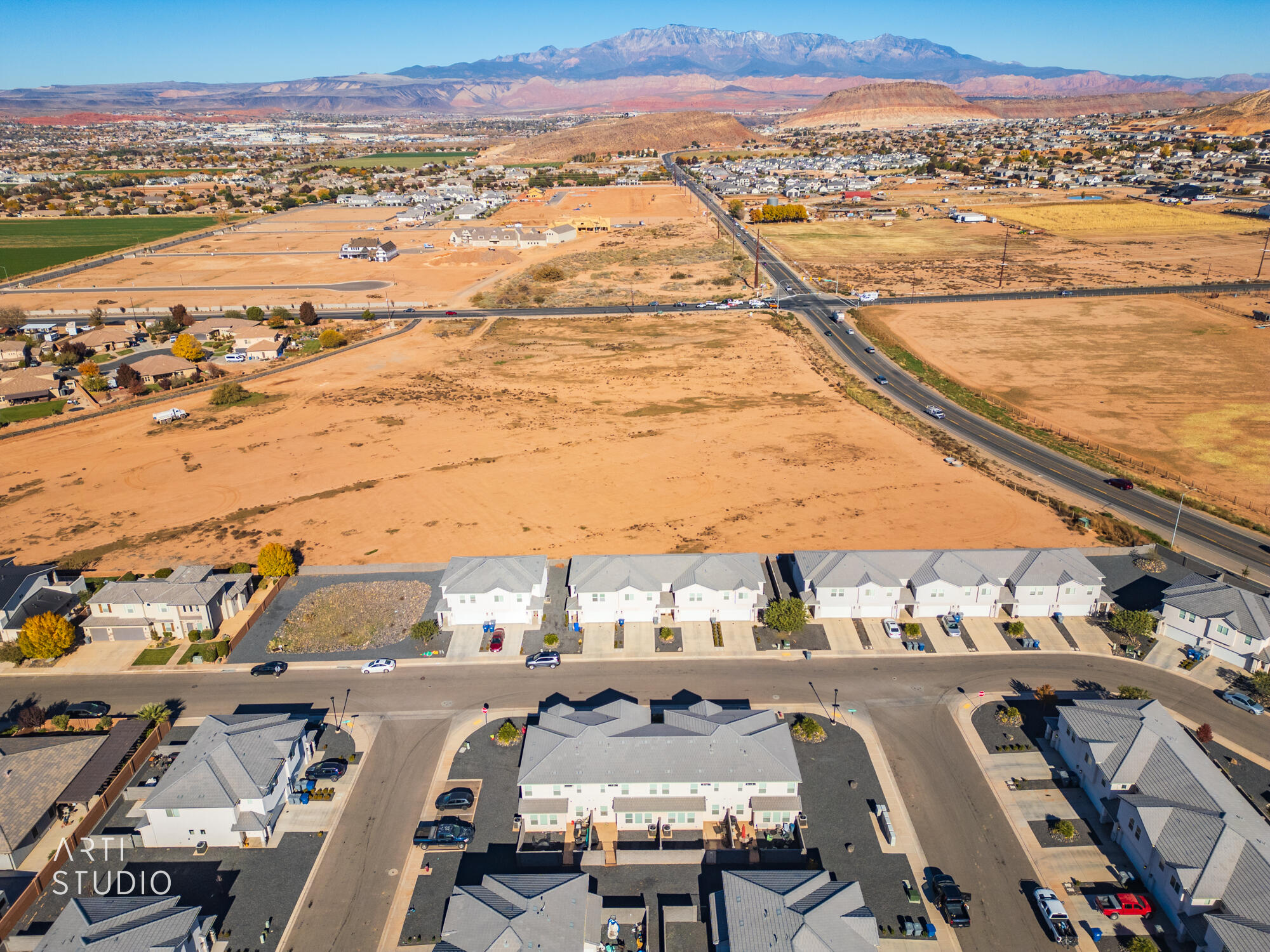 MUSTANG VALLEY TOWNHOMES - Residential Income