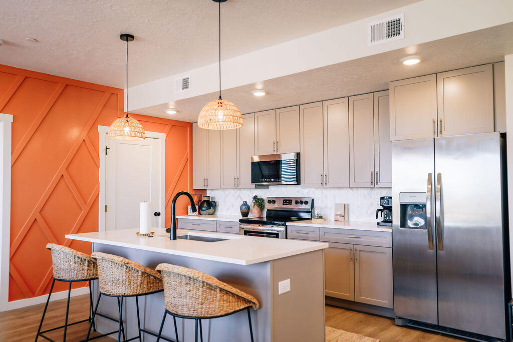 DESERT COLOR RESORT - Residential