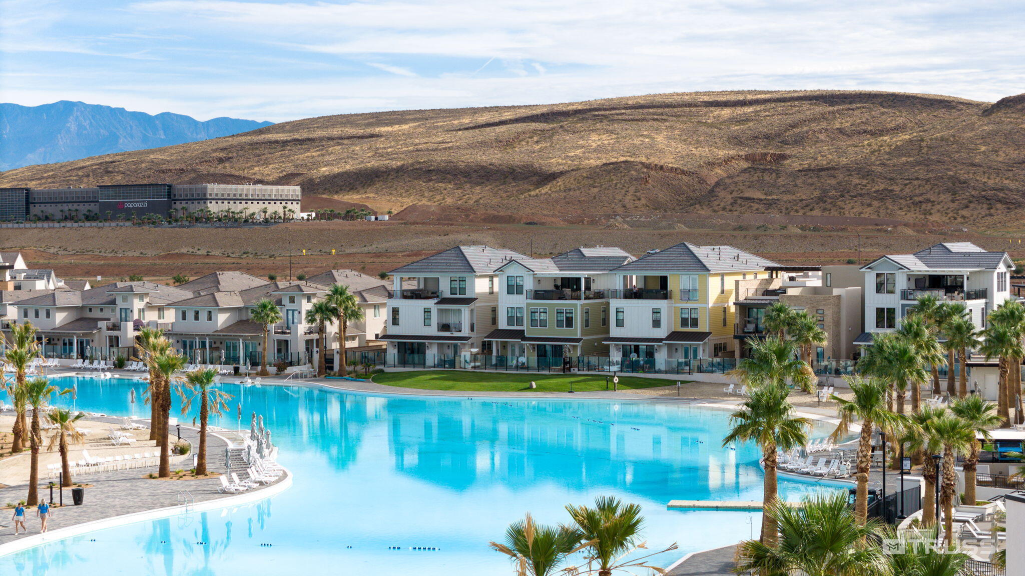 DESERT COLOR RESORT - Residential