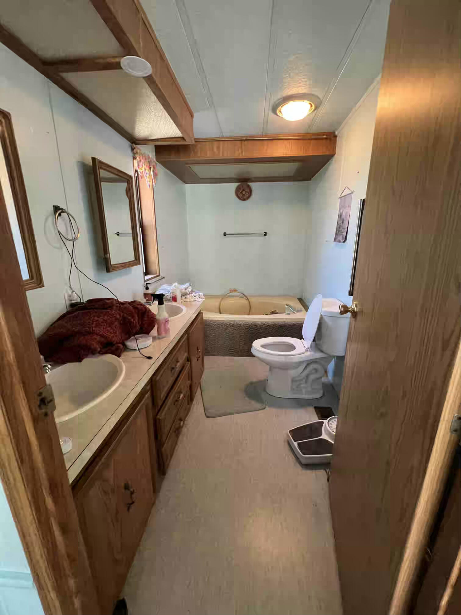 NEW HARMONY TOWNSITE - Residential