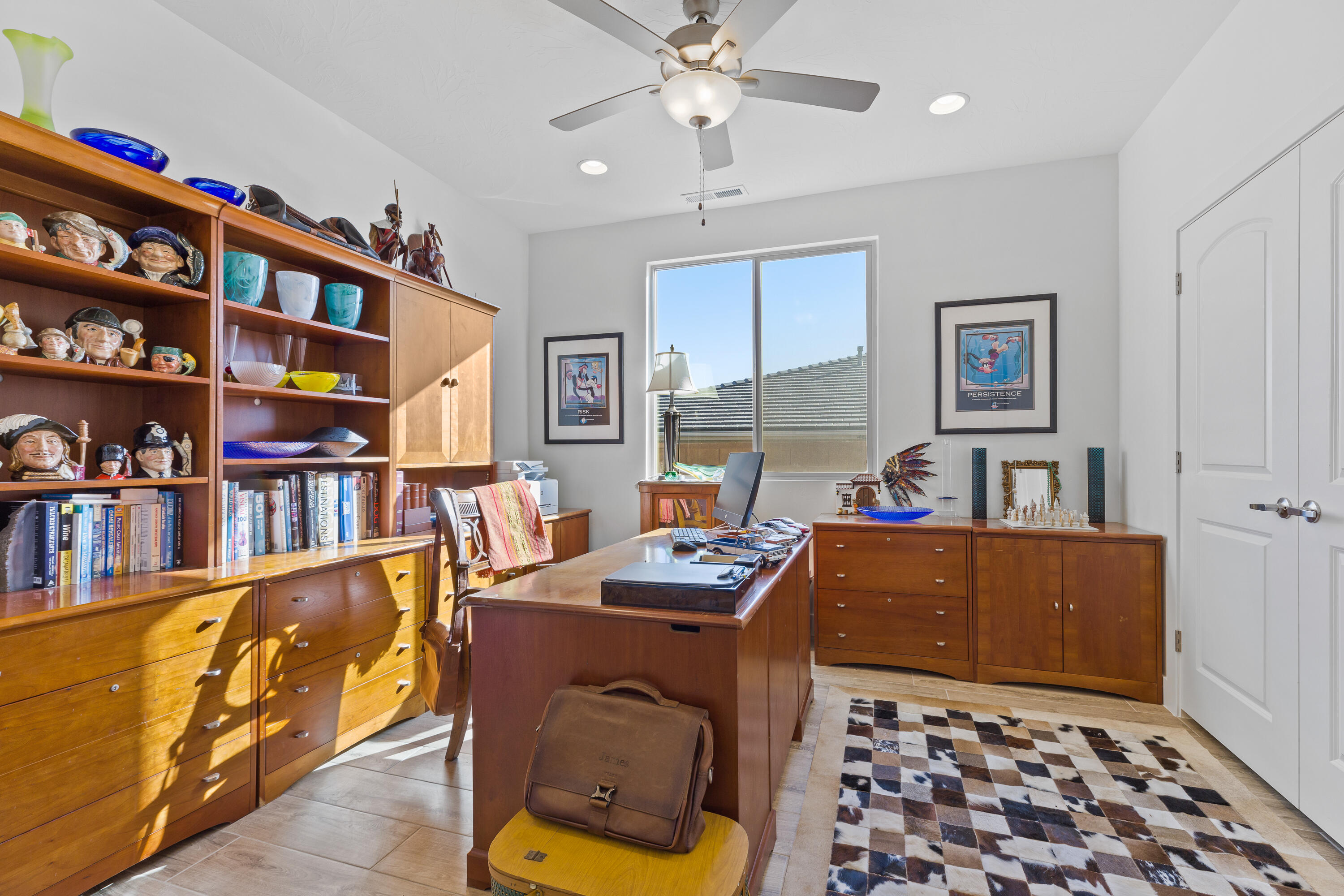 PAINTED SANDS - Residential