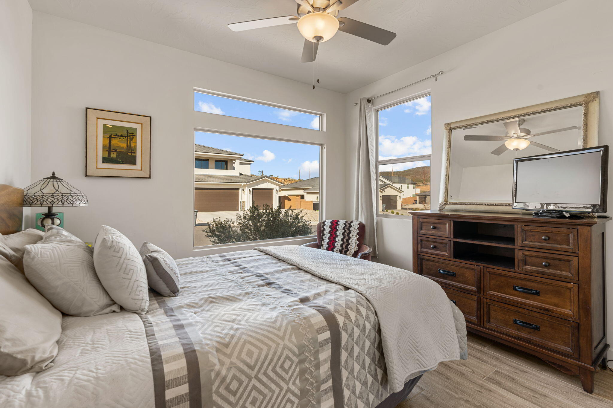 PAINTED SANDS - Residential