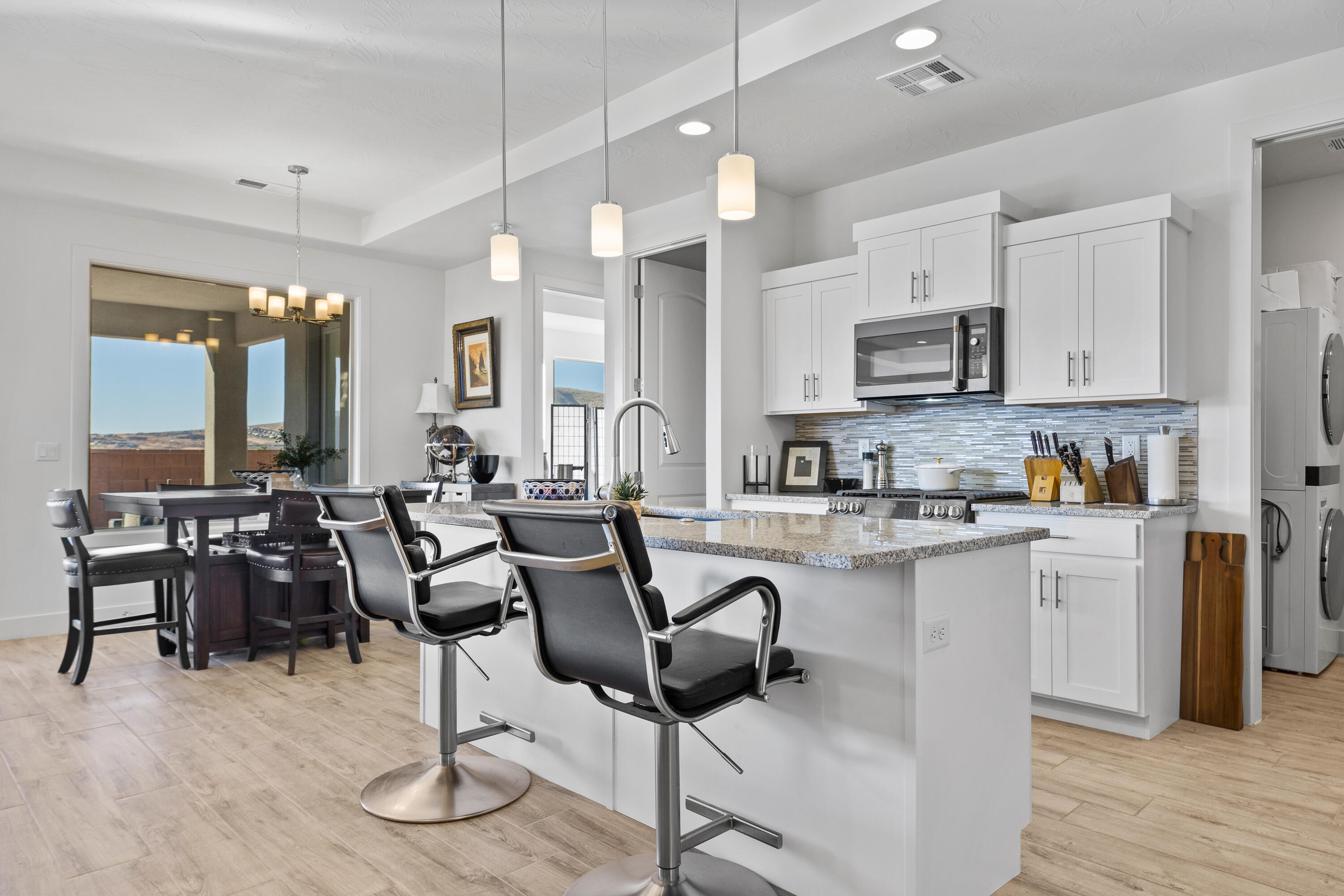 PAINTED SANDS - Residential