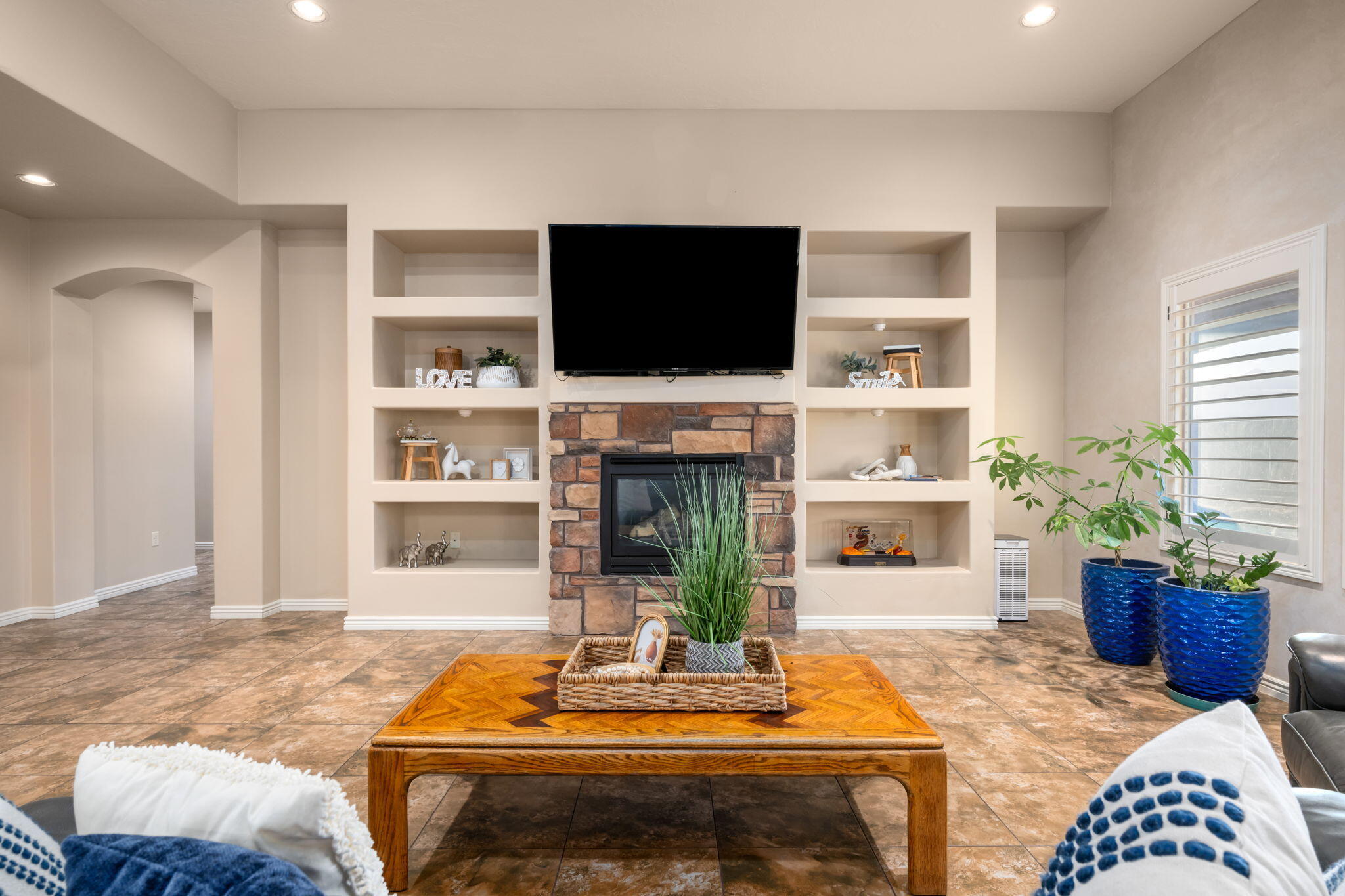 MULBERRY ESTATES - Residential