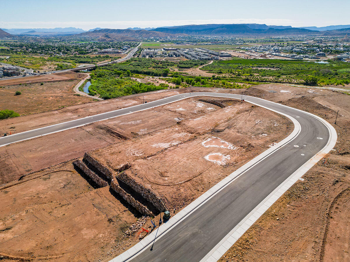 KNETTAS KNOLL SUB - Land