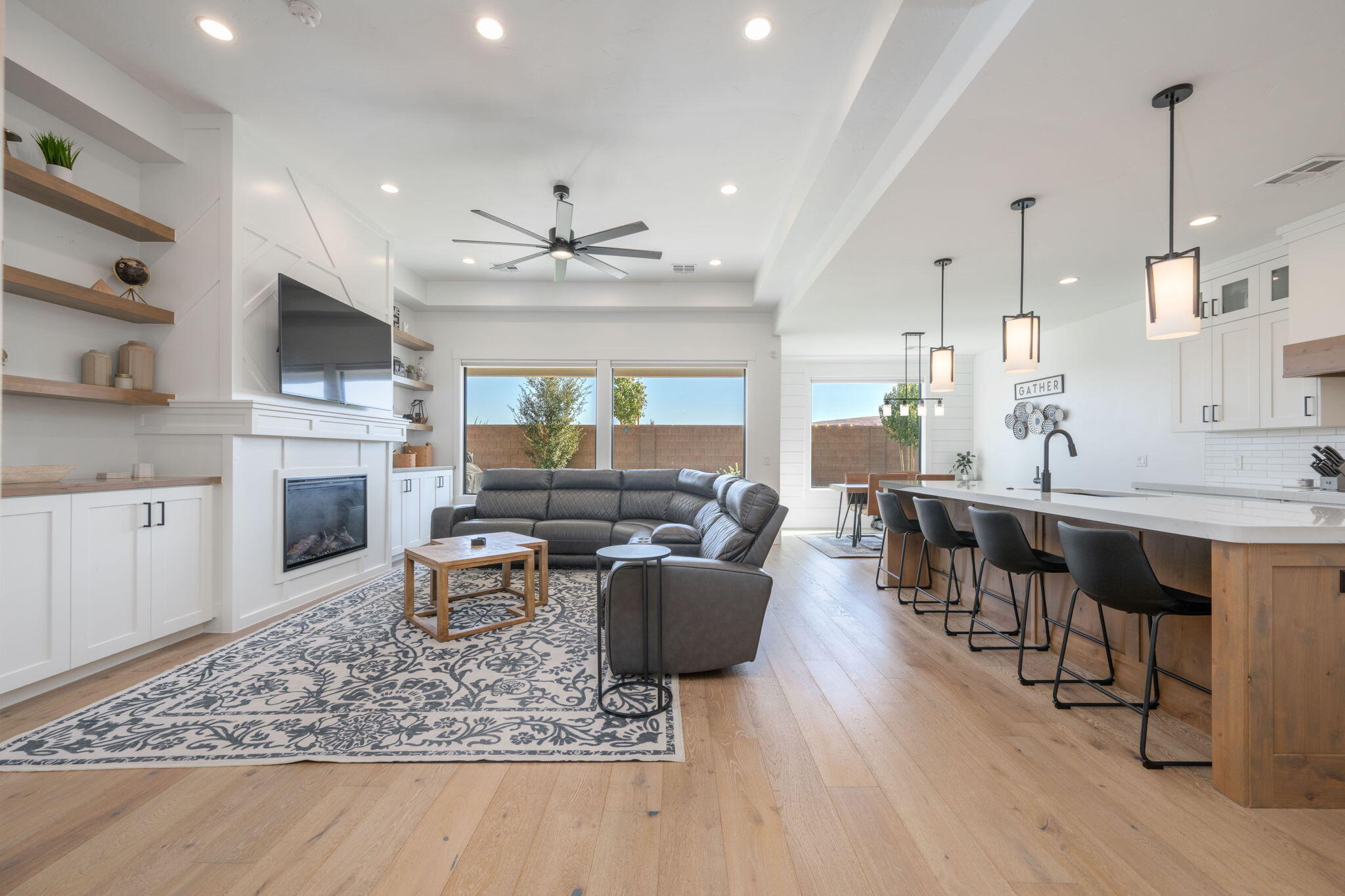 RED MESA AT SUNRISE VALLEY - Residential