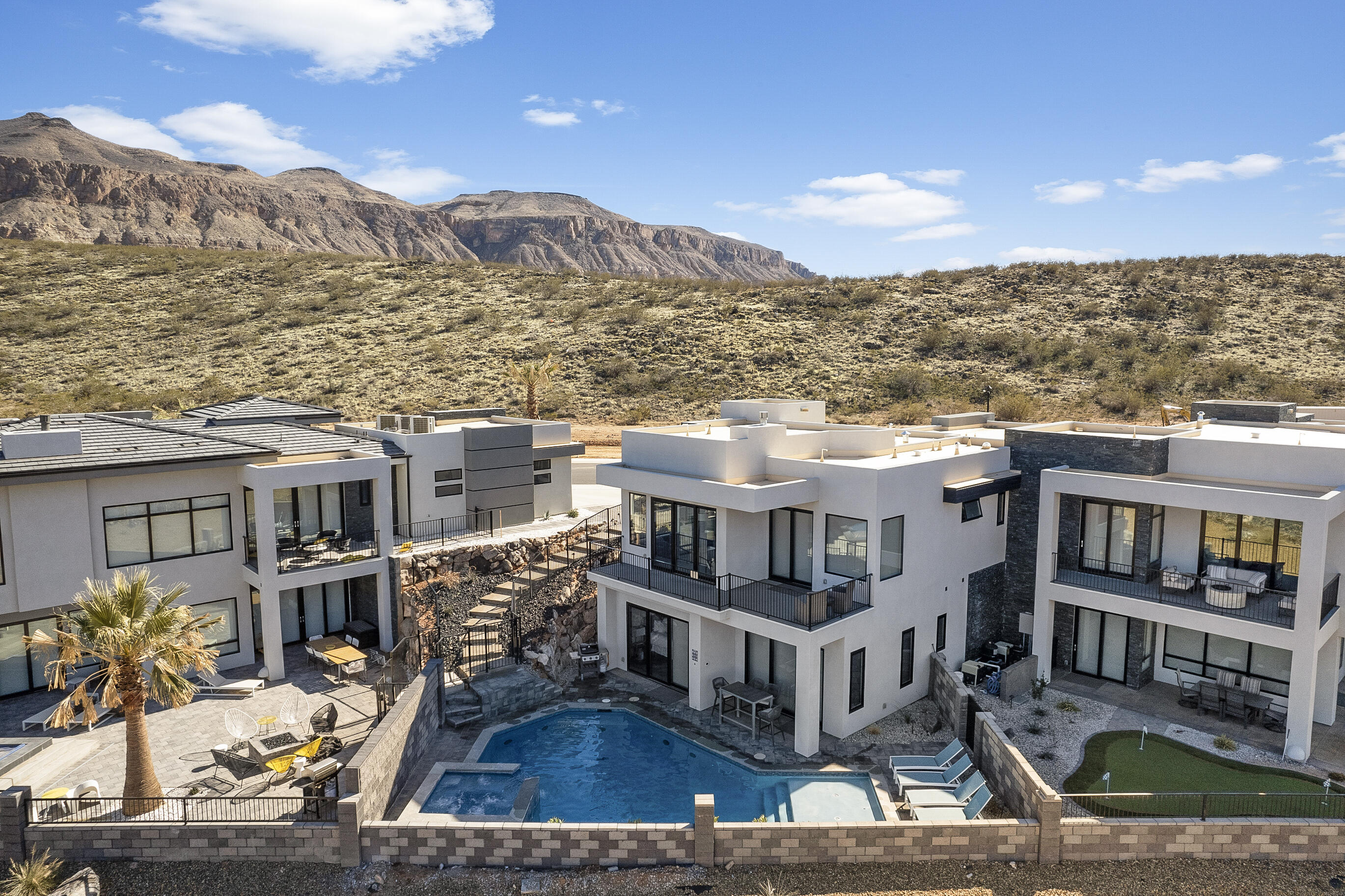 GOLF VIEW ESTATES AT COPPER ROCK - Residential