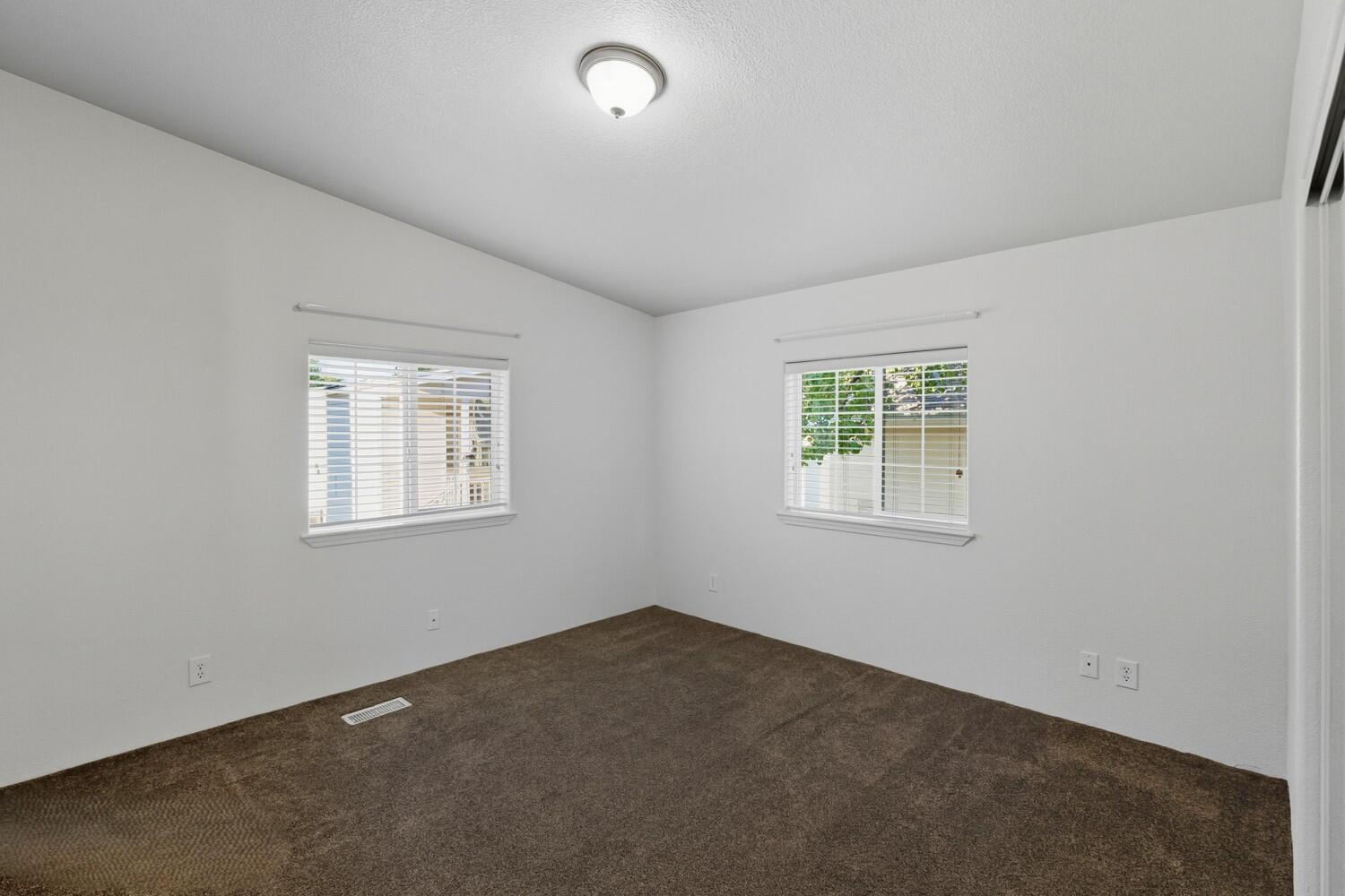 KINGS ROW ESTATES - Residential