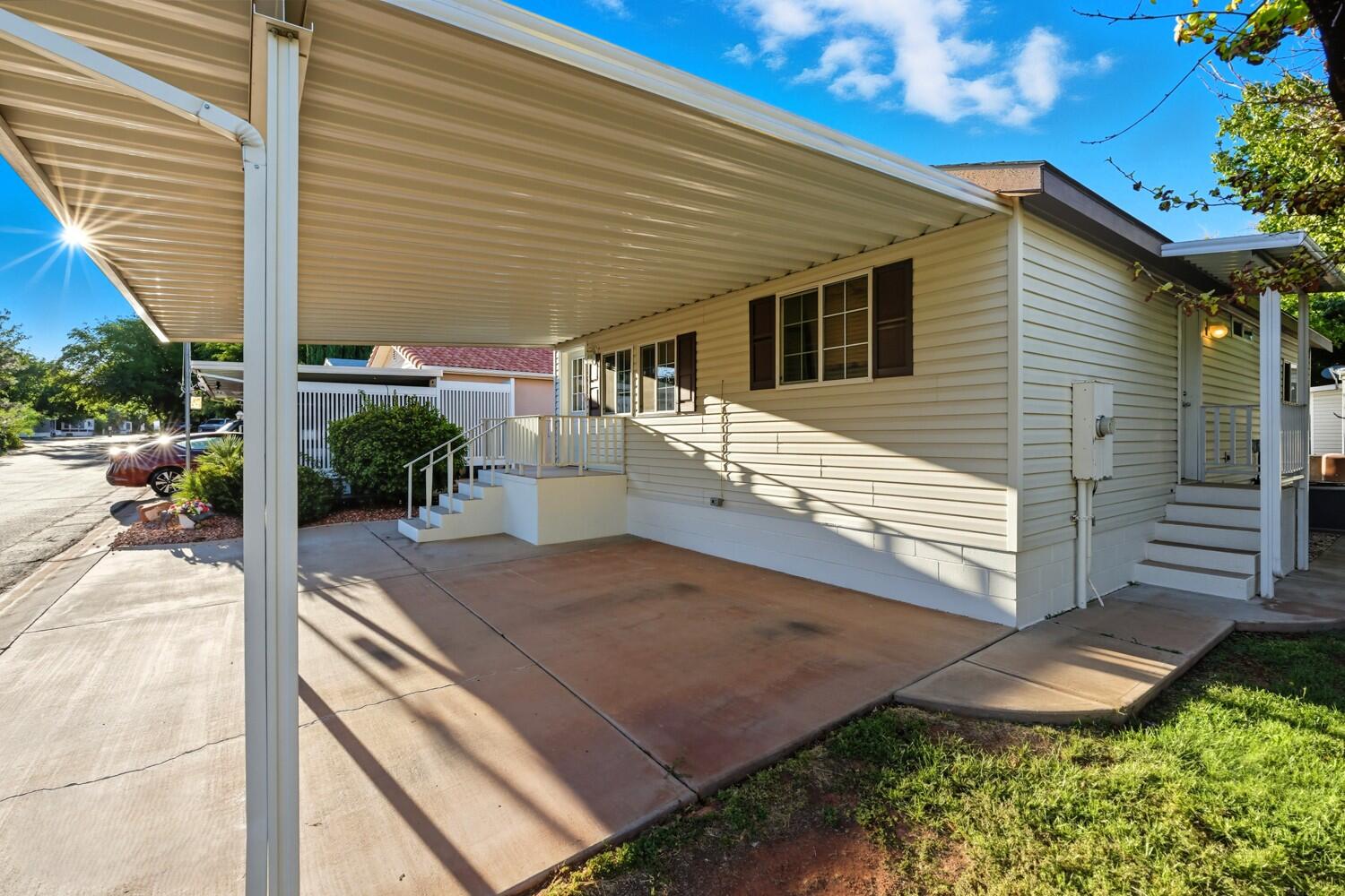 KINGS ROW ESTATES - Residential