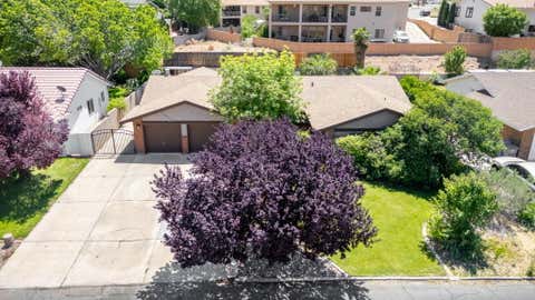 Tiny photo for 890 Larkspur RD, Saint George, UT 84790 (MLS # 26-272224)