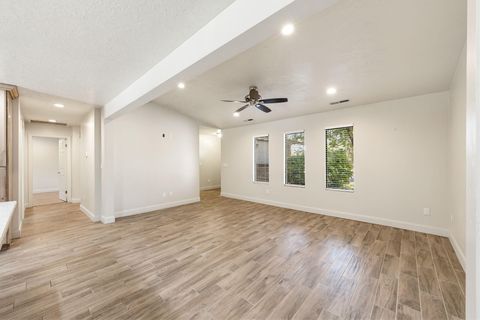 Tiny photo for 890 Larkspur RD, Saint George, UT 84790 (MLS # 26-272224)