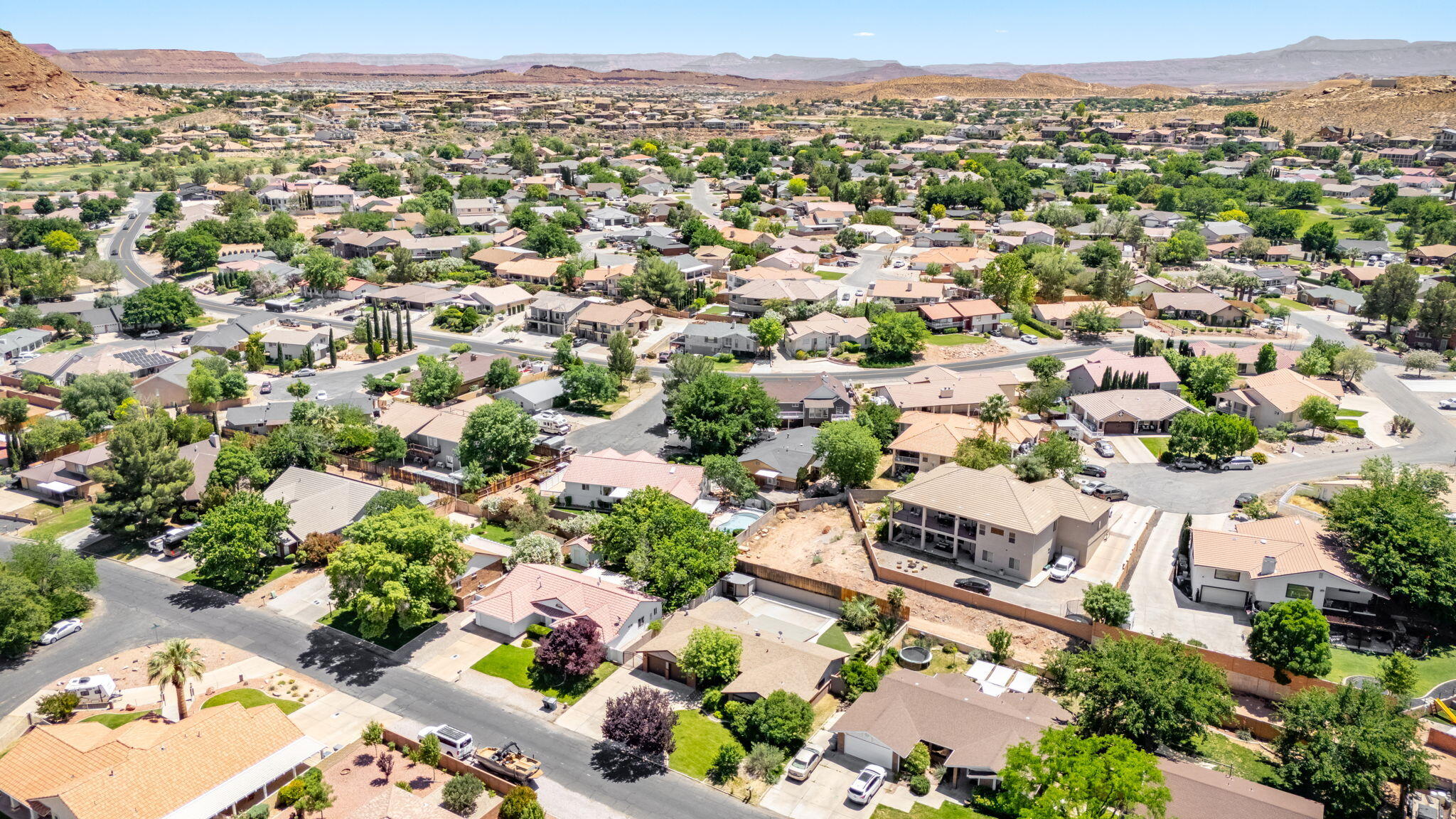 BLOOMINGTON HILLS - Residential