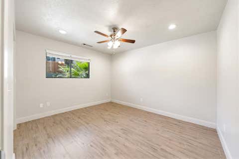 Tiny photo for 890 Larkspur RD, Saint George, UT 84790 (MLS # 26-272224)